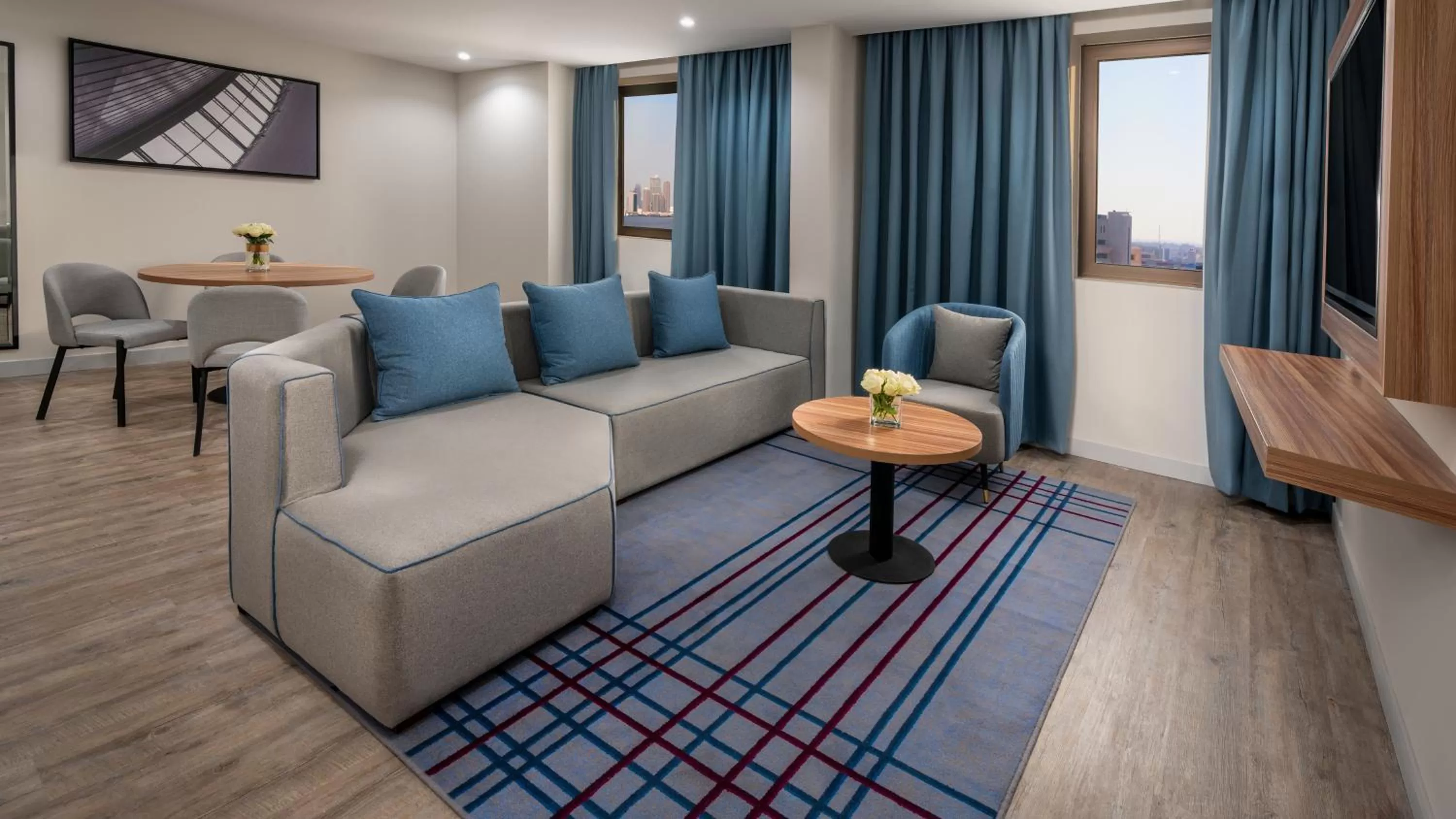 Living room in Crowne Plaza Riyadh Palace by IHG