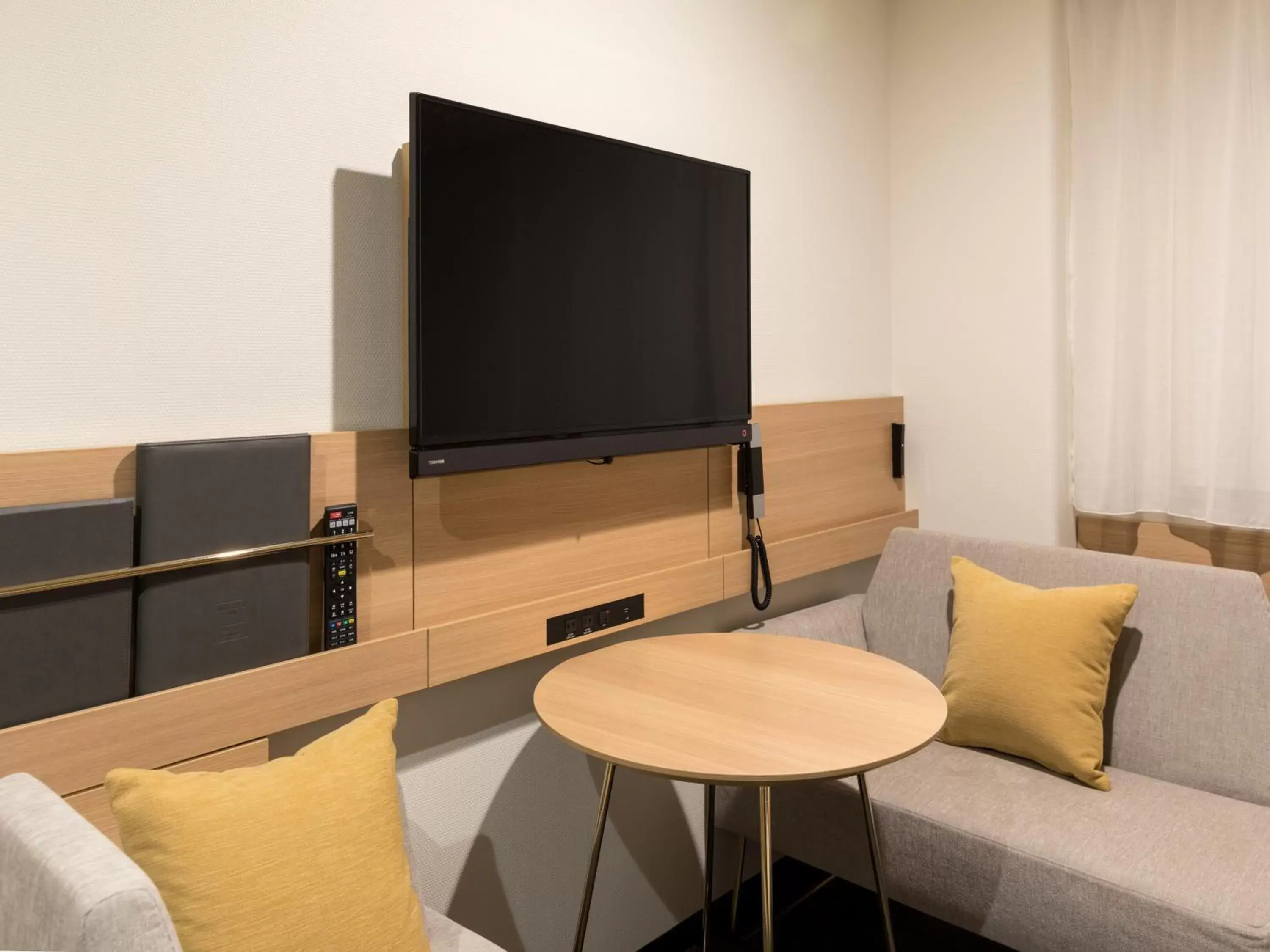 Photo of the whole room in Nishitetsu Inn Shinjuku Photo of the whole room in Nishitetsu Inn Shinjuku