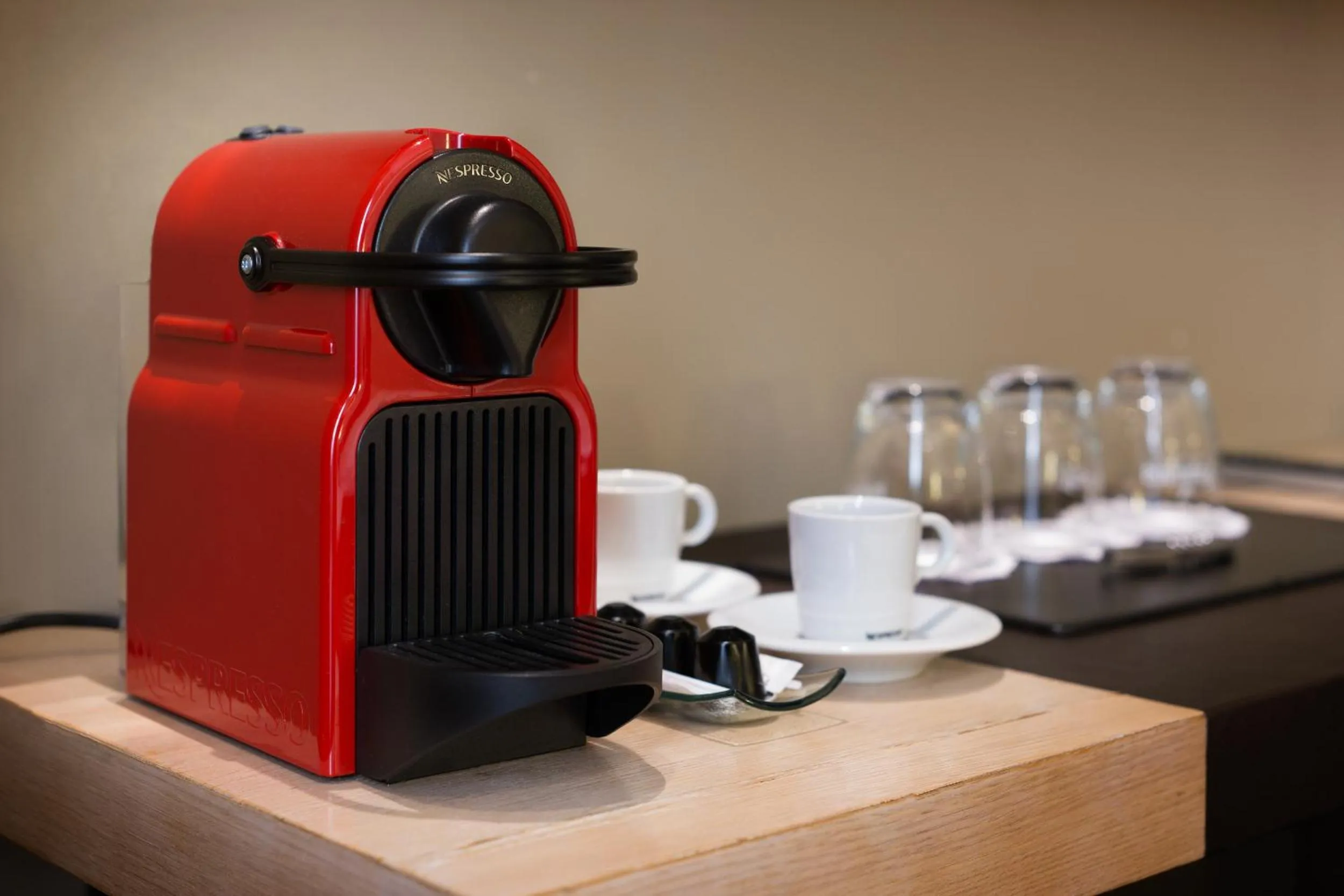 Coffee/tea facilities in Hôtel Elixir