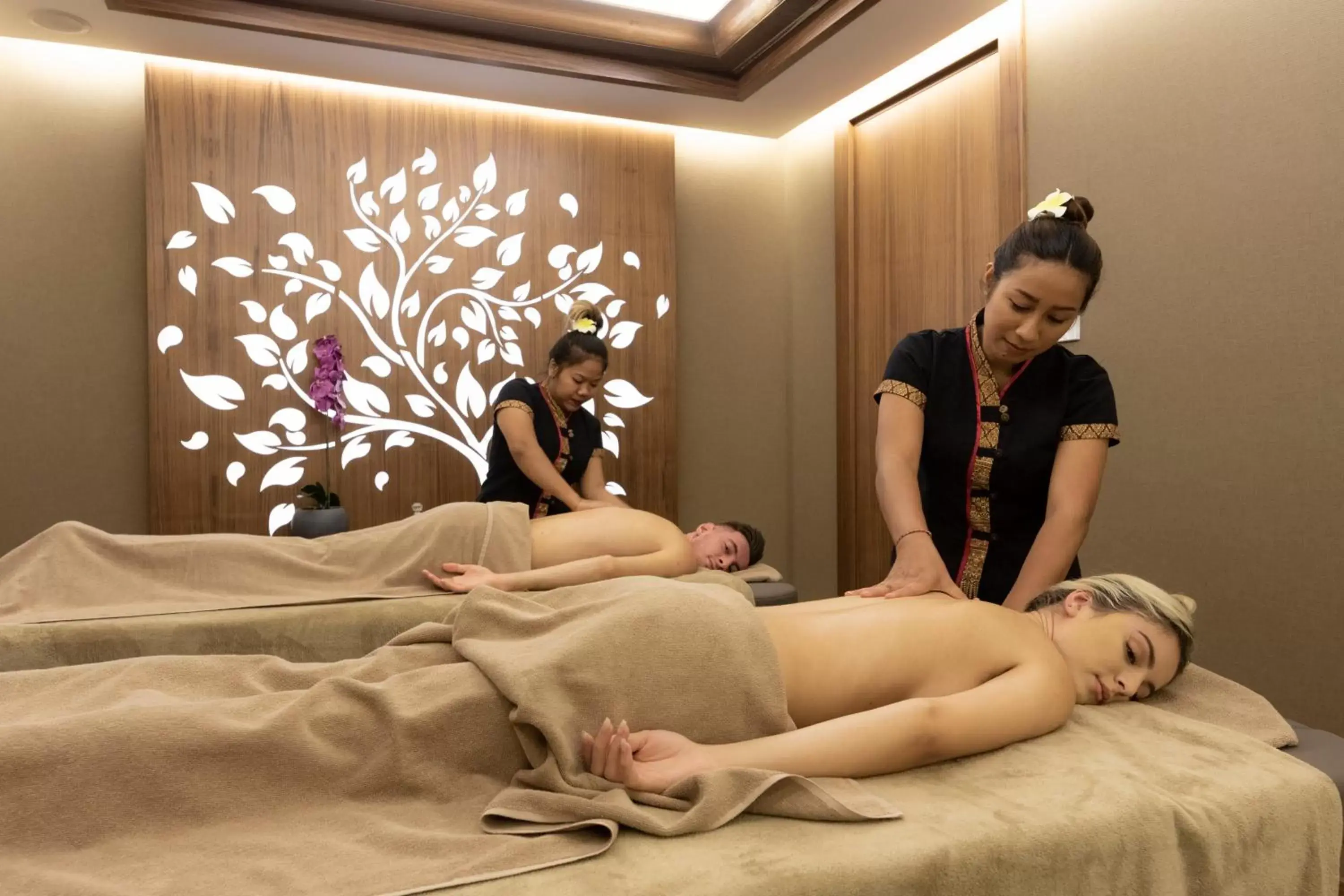 Massage in Xheko Imperial Luxury Hotel & SPA