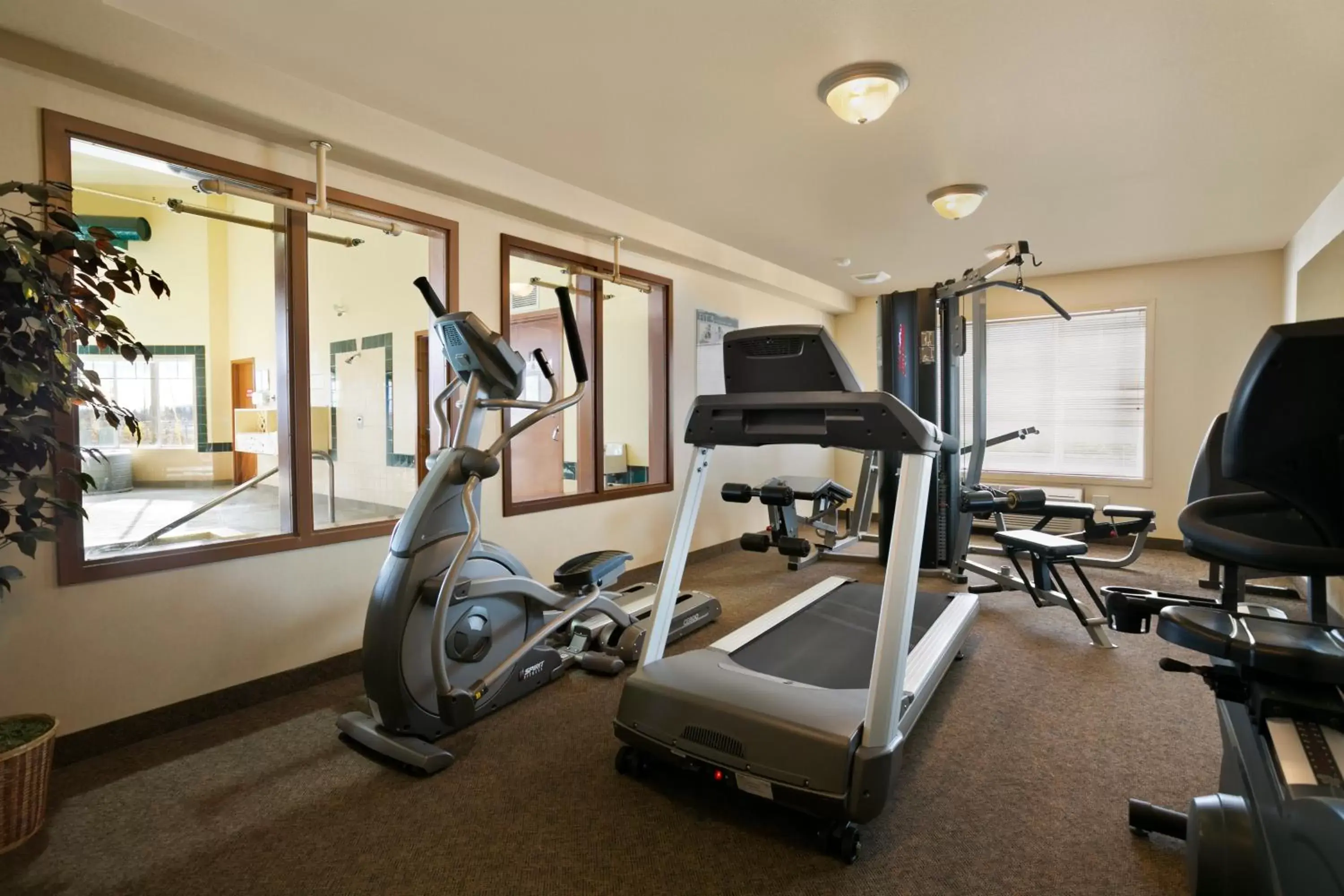 Fitness centre/facilities, Fitness Center/Facilities in Super 8 by Wyndham Fort Nelson BC