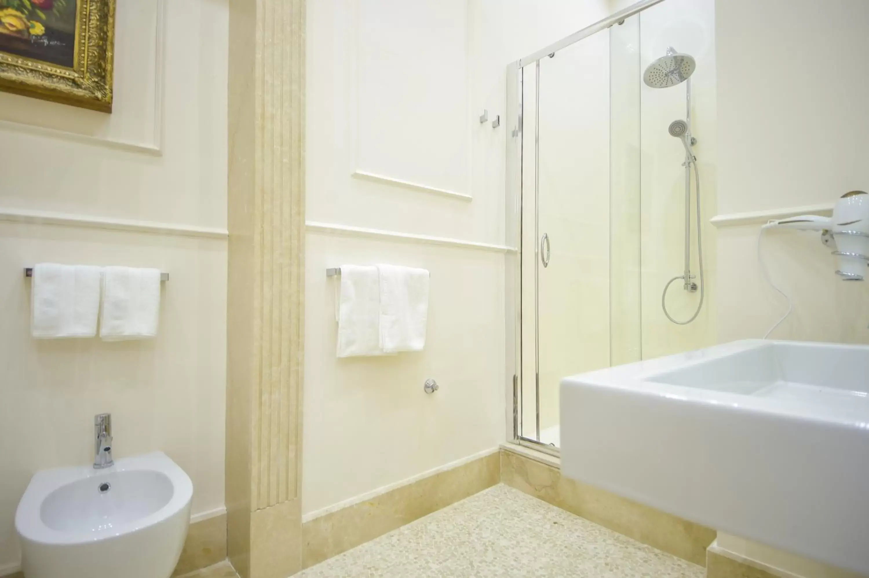 Bathroom in Palazzo Liguori