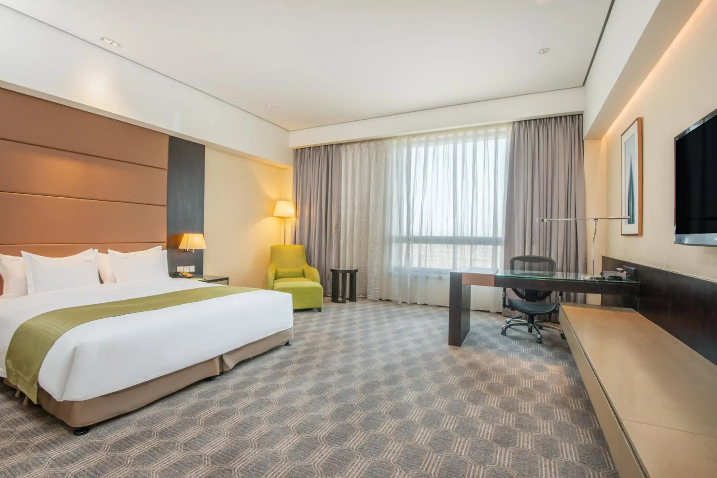 Photo of the whole room in Holiday Inn Nantong Oasis International, an IHG Hotel