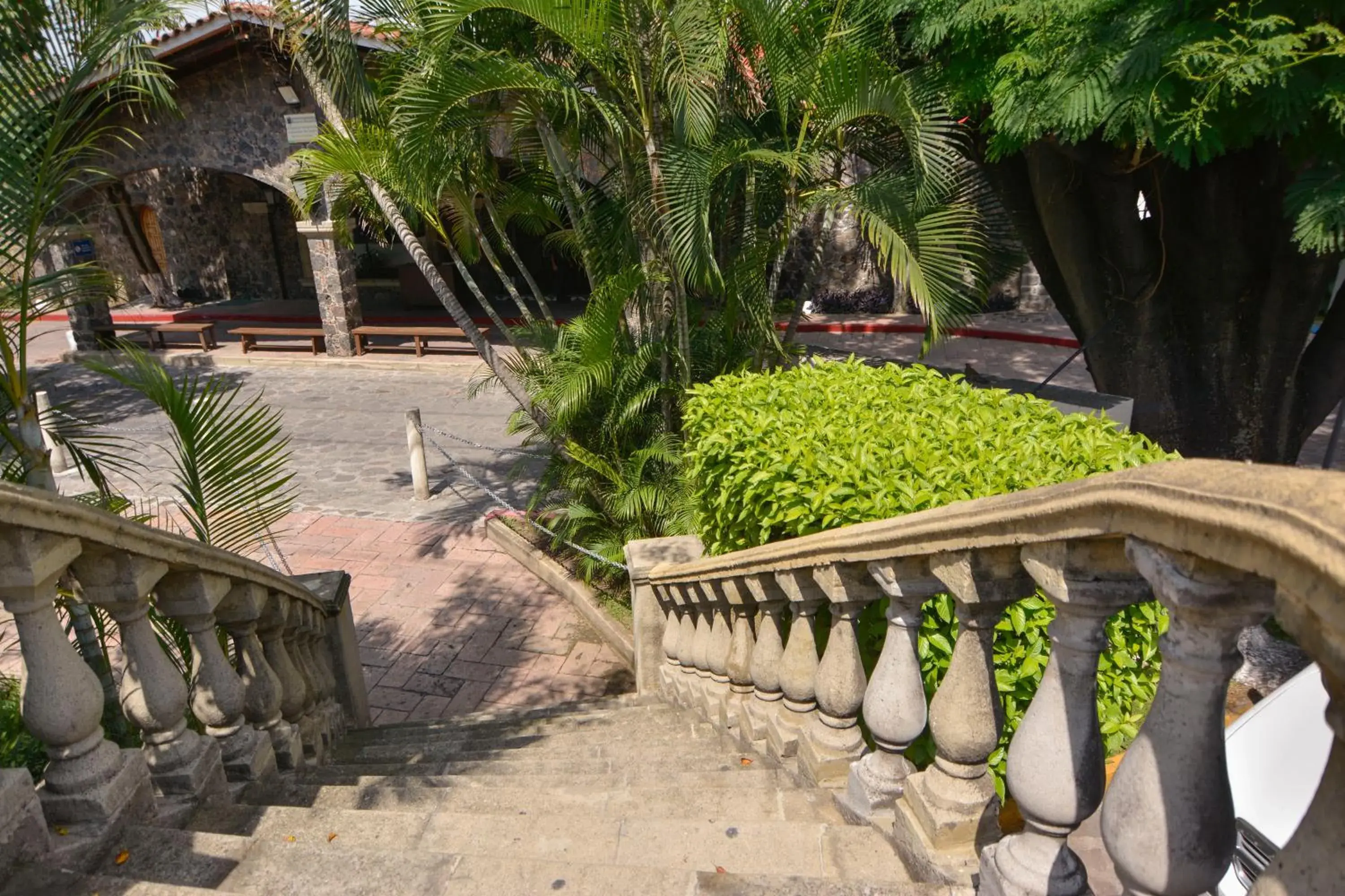 Facade/entrance in Hotel Coral Cuernavaca Resort & Spa