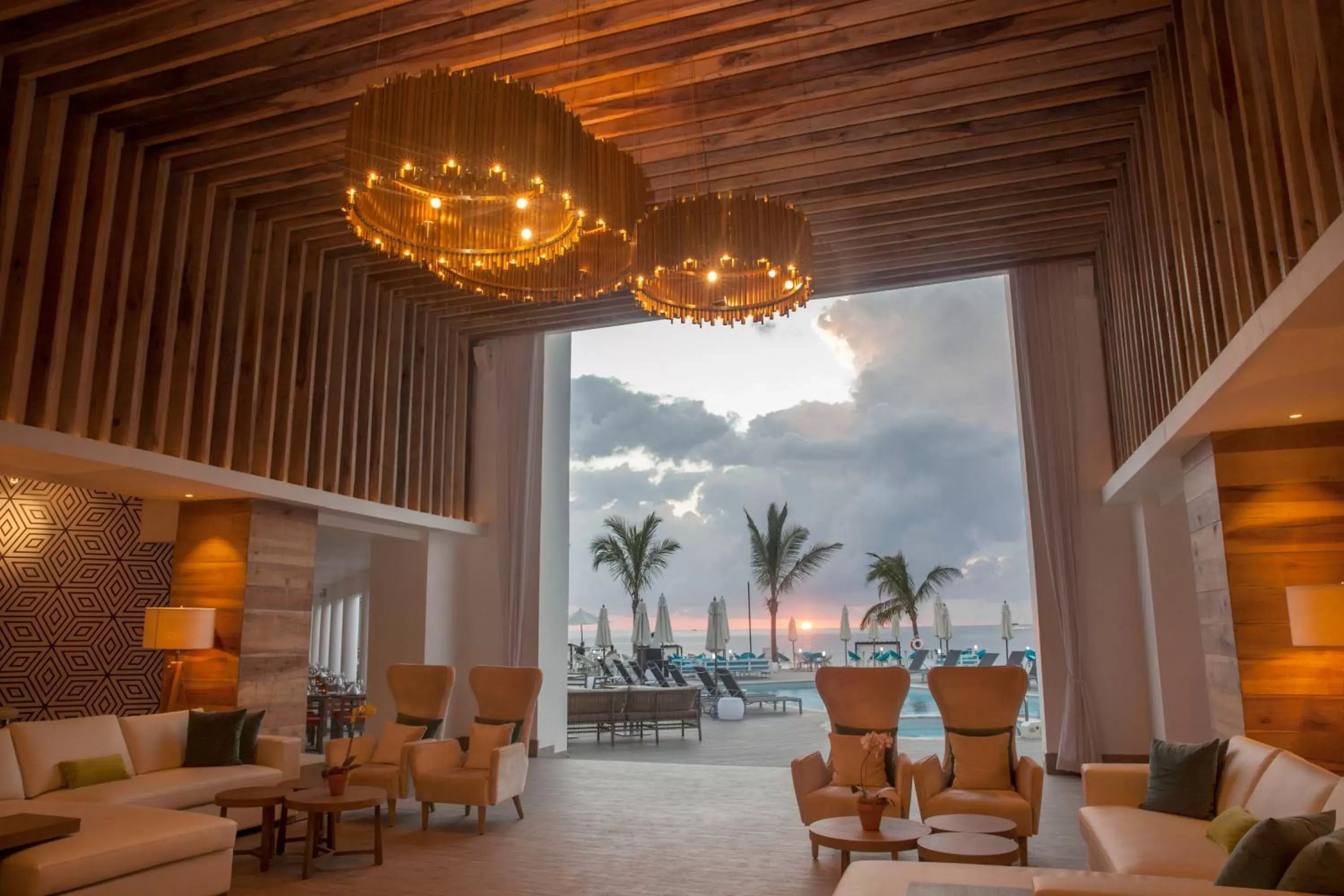 Lounge or bar, Restaurant/Places to Eat in Azul Beach Resort Negril, Gourmet All Inclusive by Karisma Lounge or bar, Restaurant/Places to Eat in Azul Beach Resort Negril, Gourmet All Inclusive by Karisma