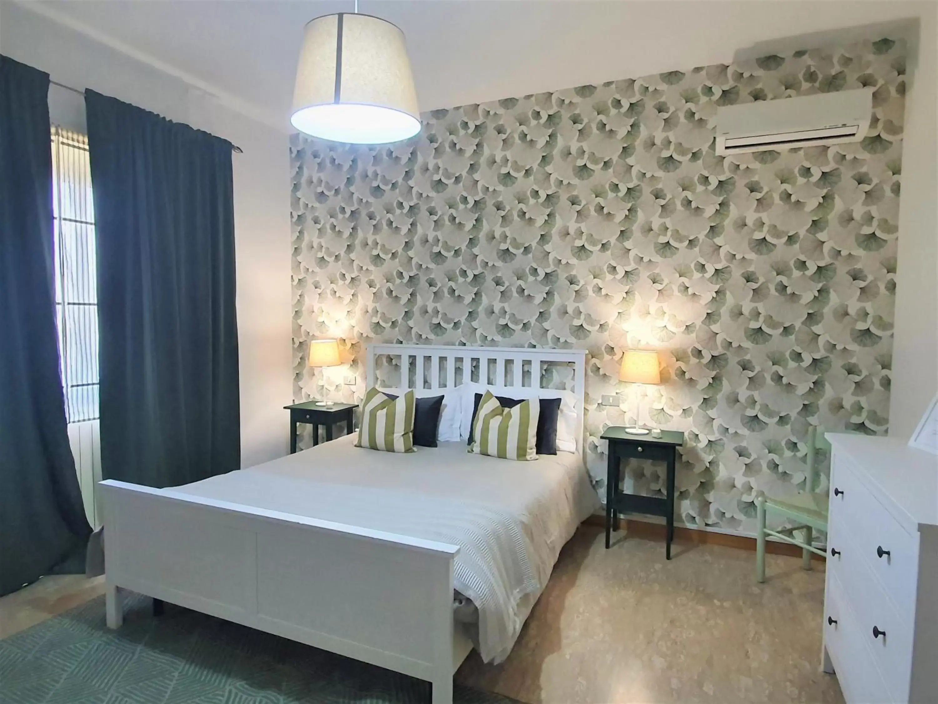 Bed in Villa Rosa - Sperlonga Vertice Rooms