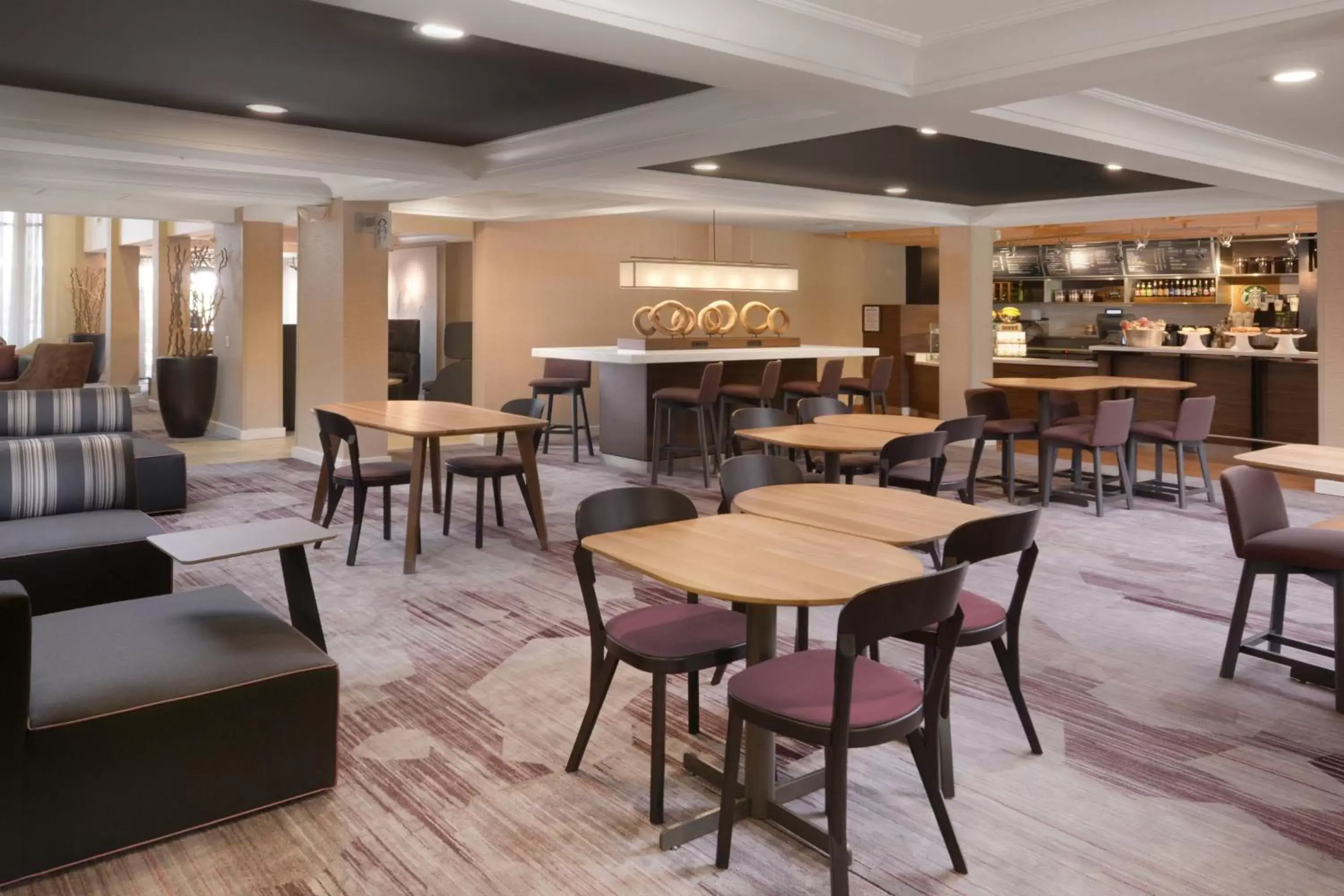 Lobby or reception, Restaurant/Places to Eat in Courtyard by Marriott Houston Northwest