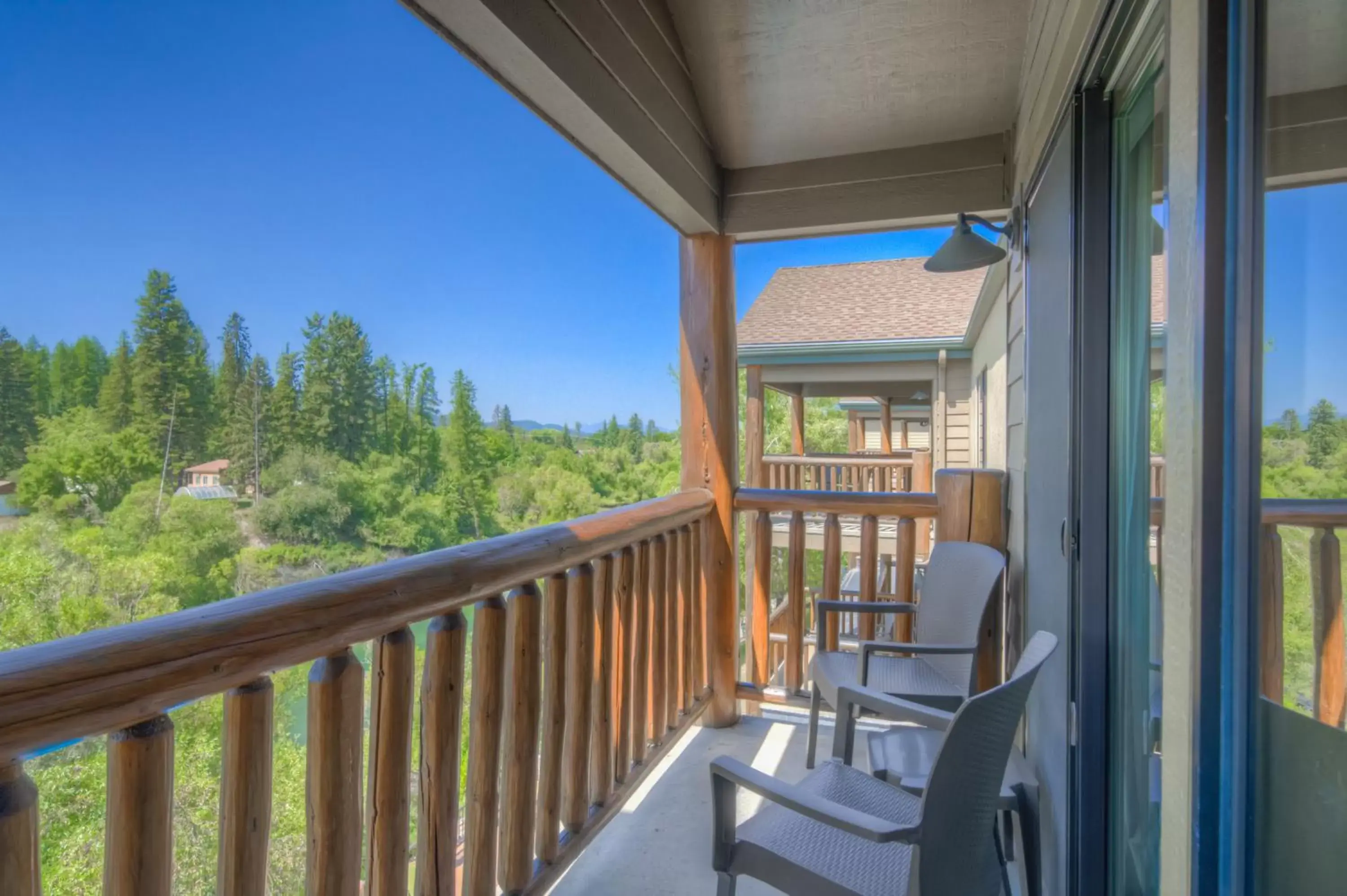Balcony/Terrace in The Pine Lodge on Whitefish River, Ascend Hotel Collection