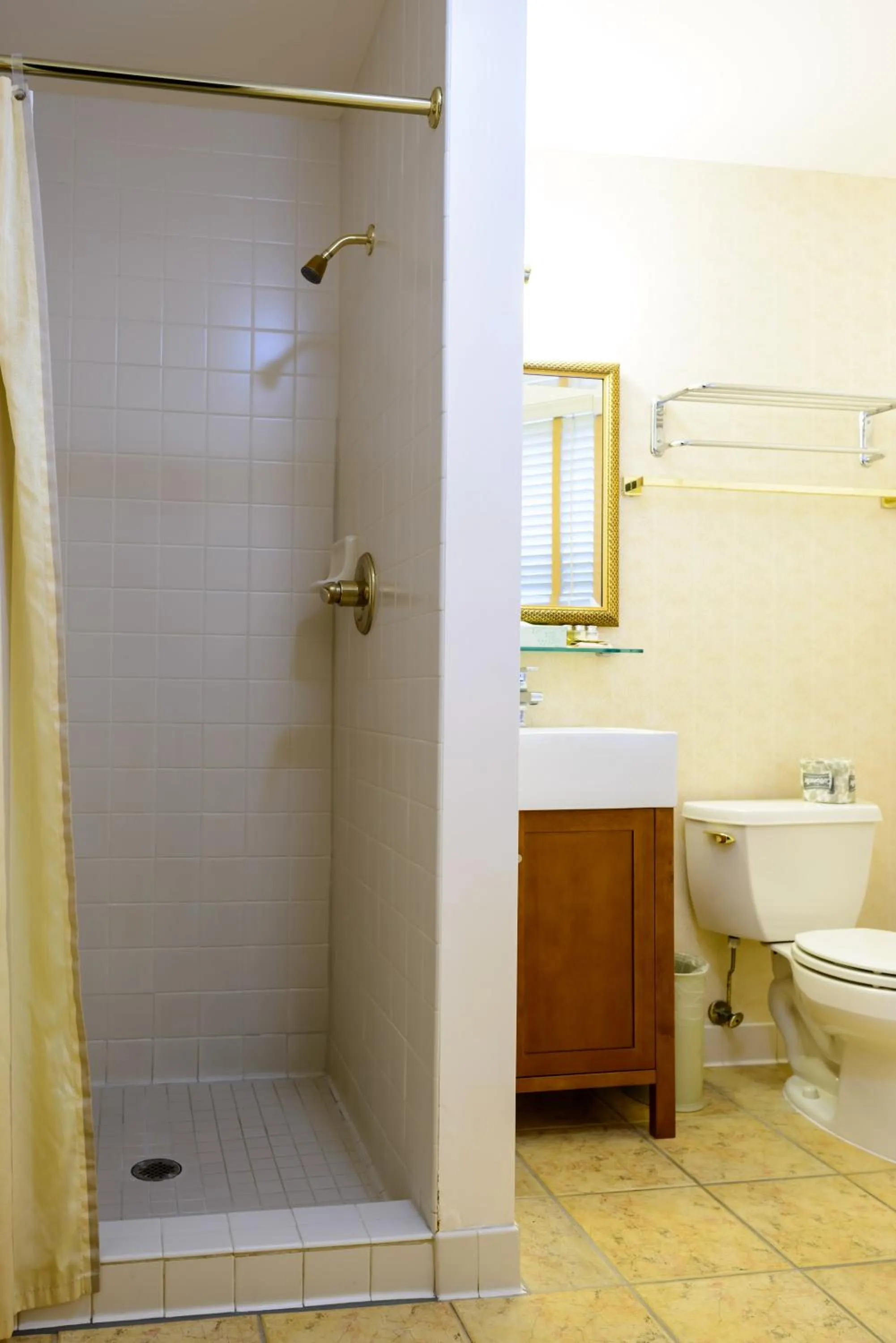 Bathroom in SW Hotel