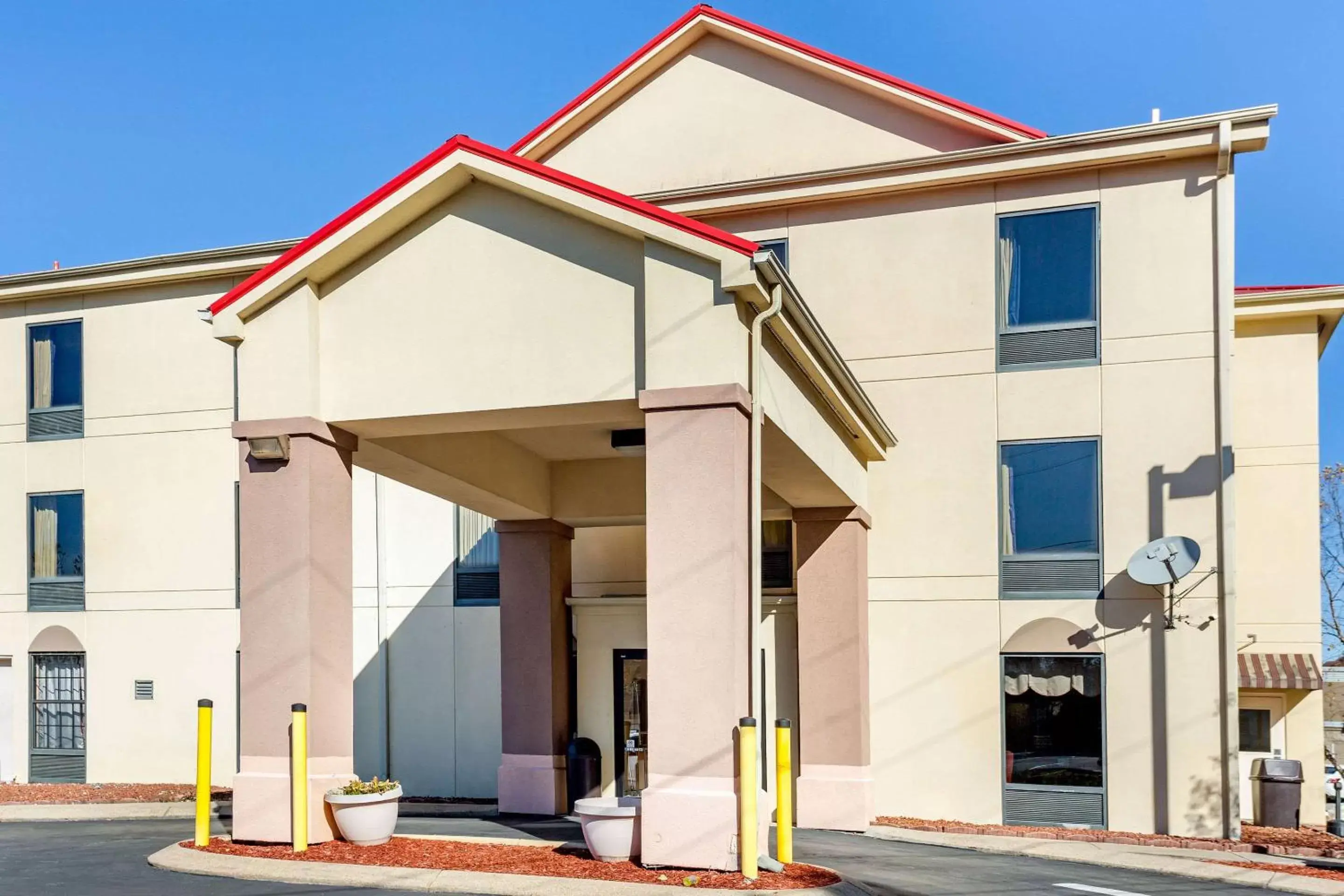 Property Building in Econo Lodge Lookout Mountain