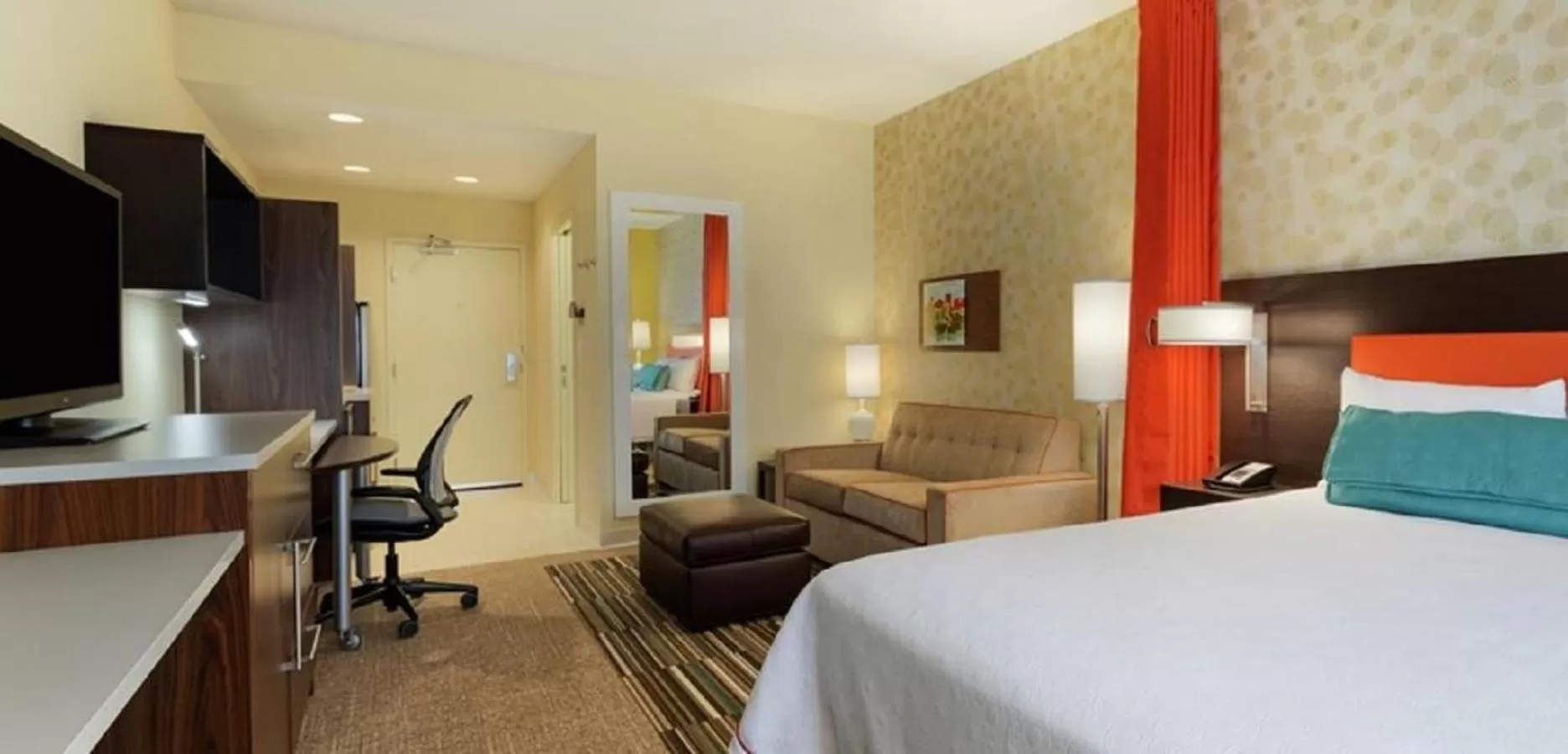 Bedroom, Bed in Home2 Suites By Hilton Columbus/West, OH