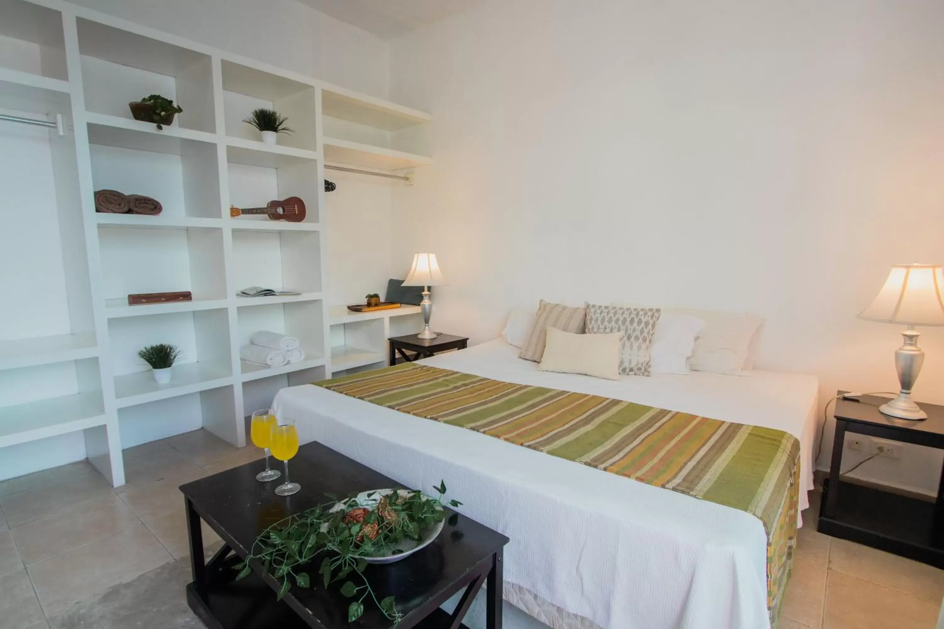 Bed in Nasim Condo Hotel con acceso BEACH CLUB GRATIS, metros 5th AVENIDA