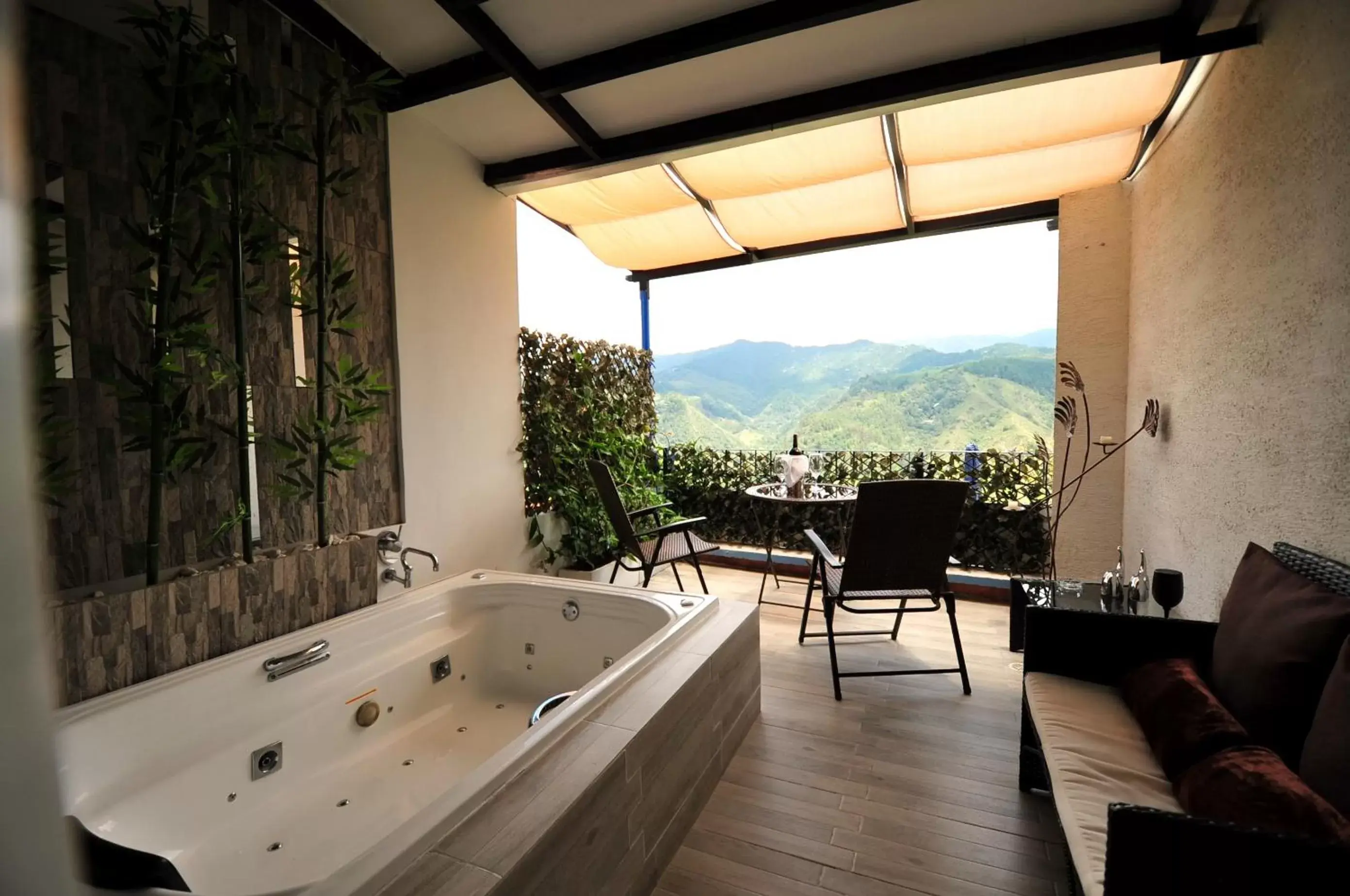 Hot Tub, Mountain View in Hotel El Mirador del Cocora