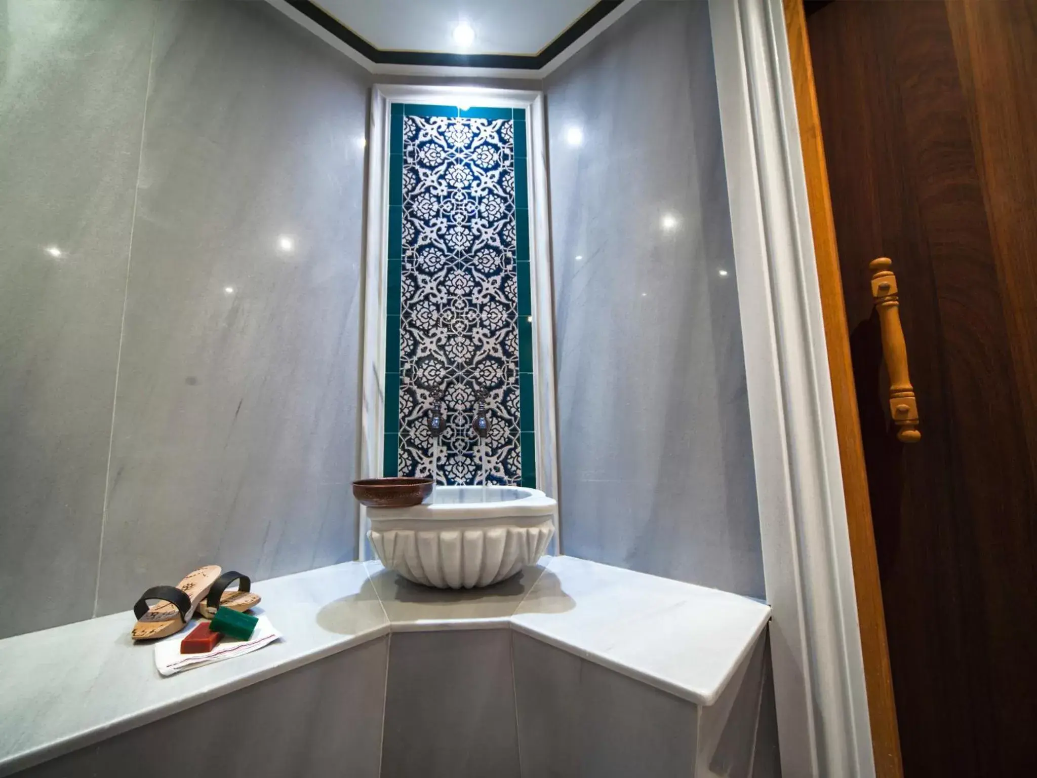 Hot Tub, Bathroom in Nordstern Hotel Galata