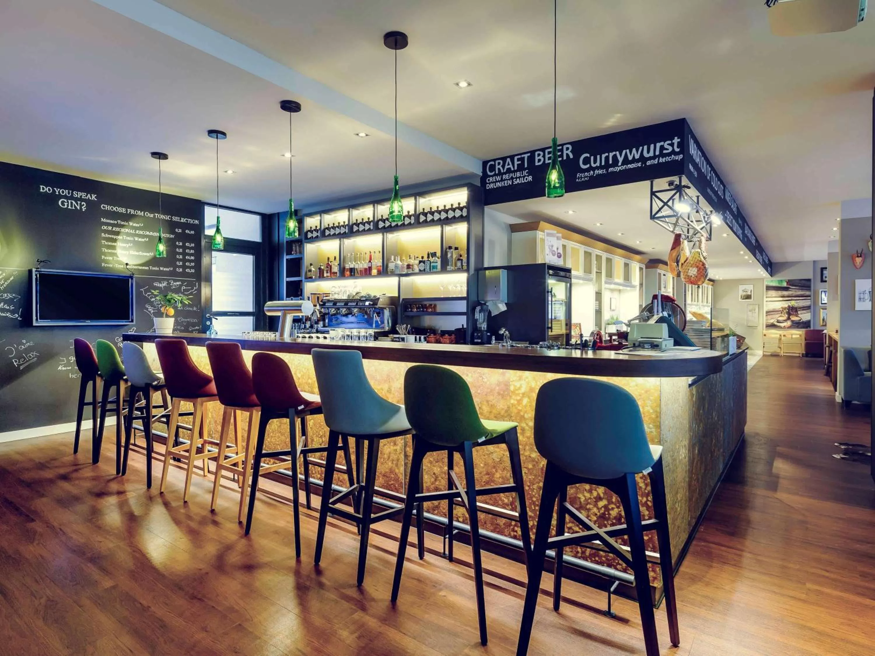 Lounge or bar in Mercure München City Center