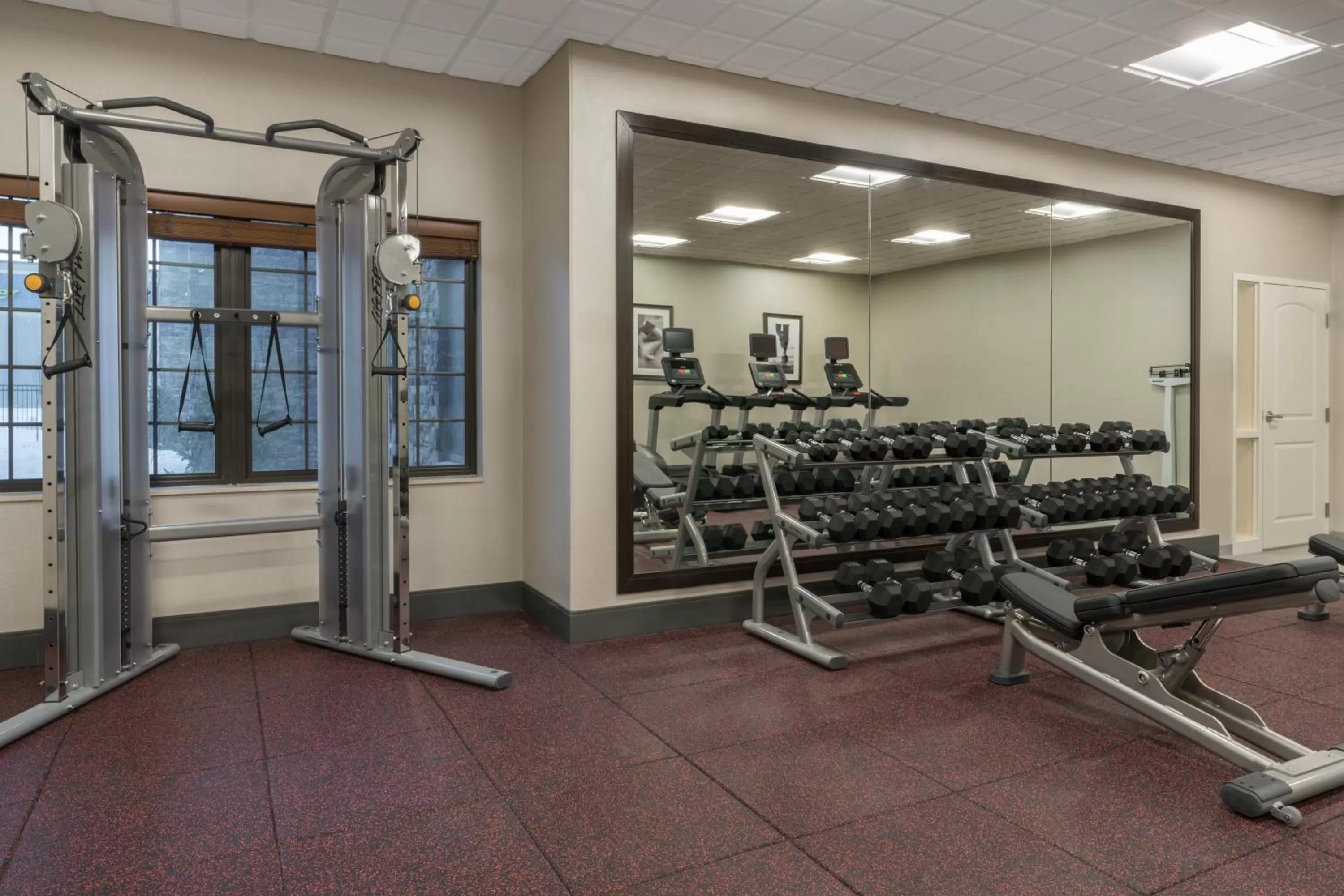 Fitness centre/facilities in Staybridge Suites Anchorage by IHG