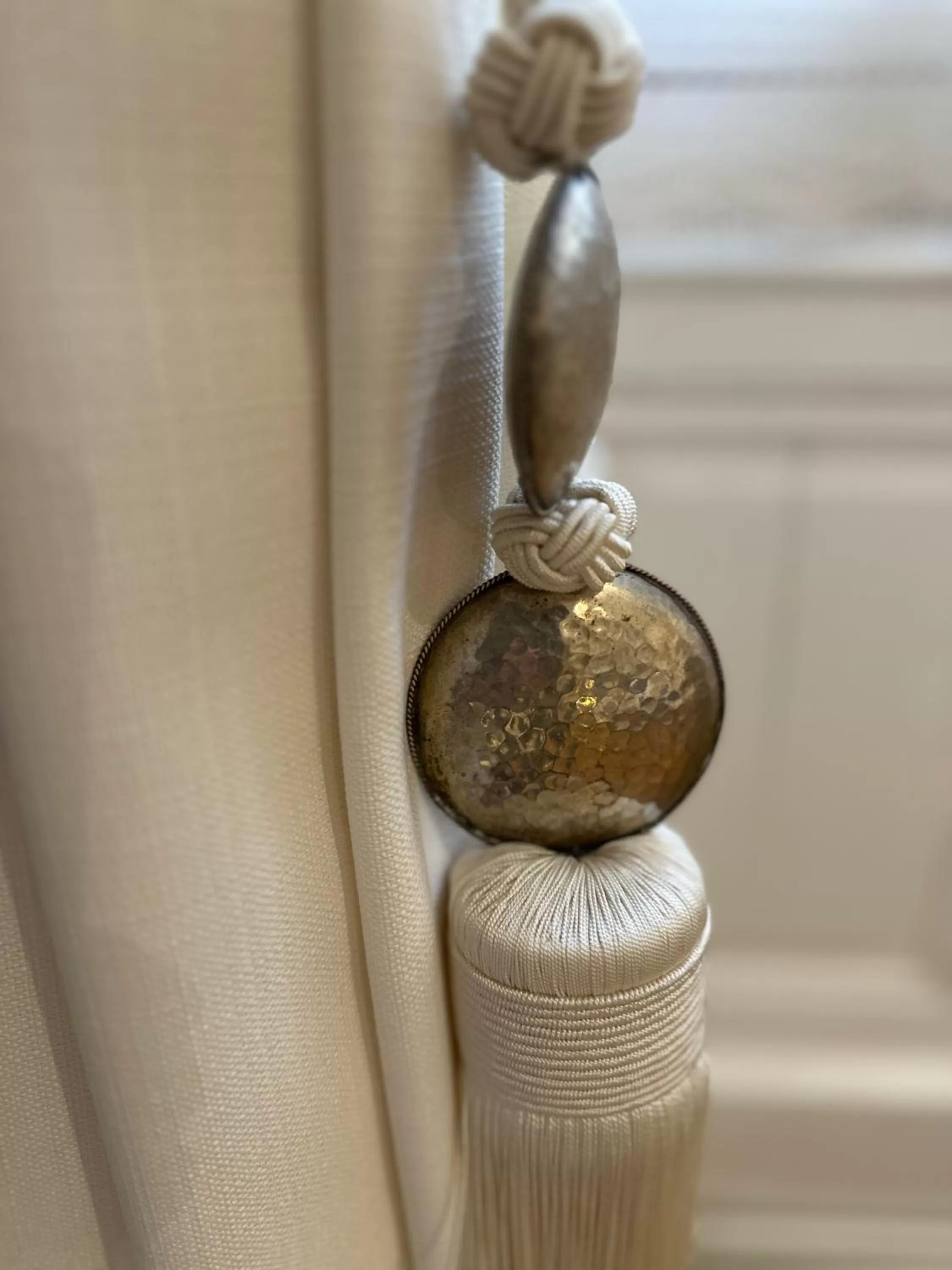 Decorative detail in Chambre de charme au coeur du vieux Valence - Confort & Calme