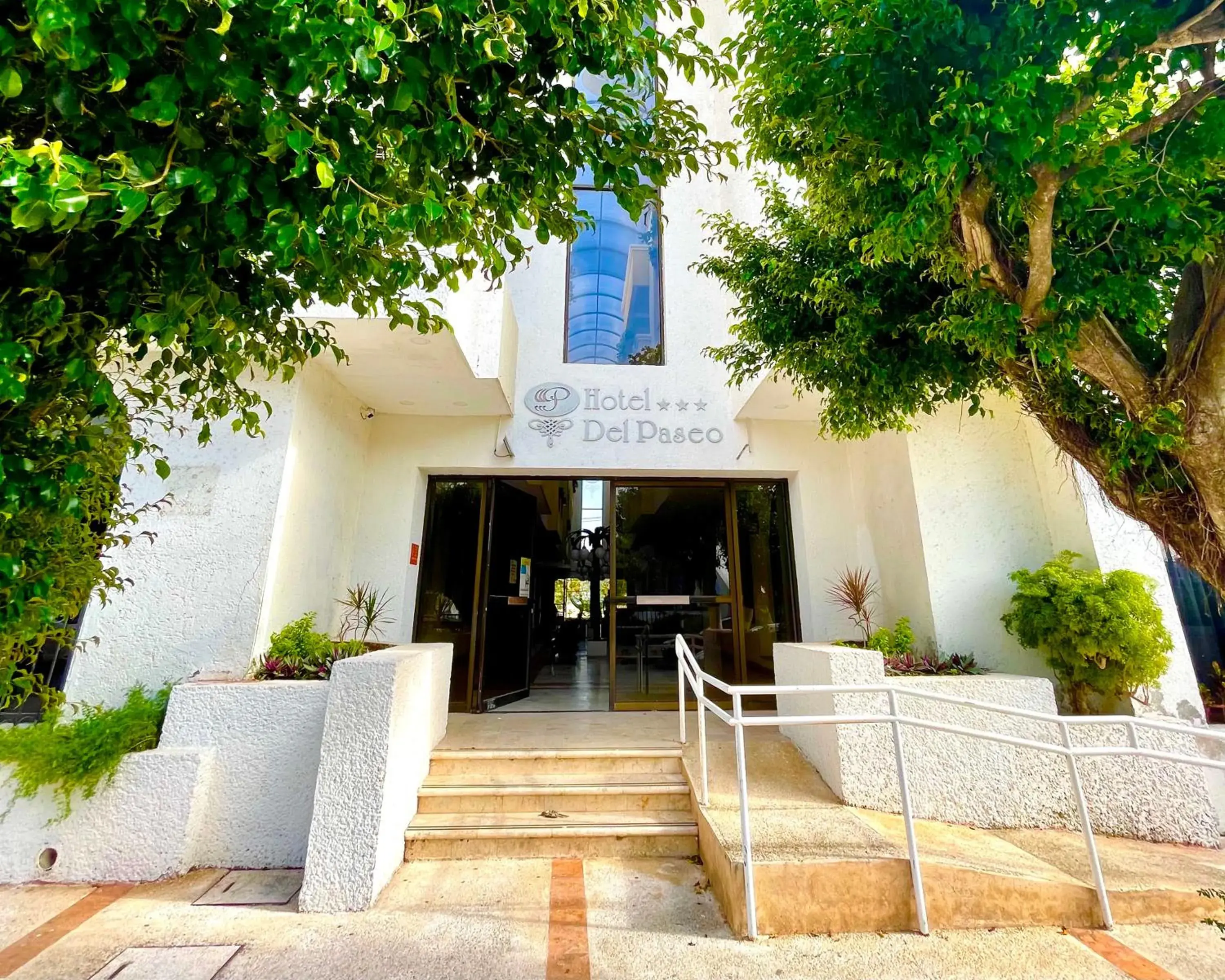 Facade/entrance in Hotel del Paseo Campeche