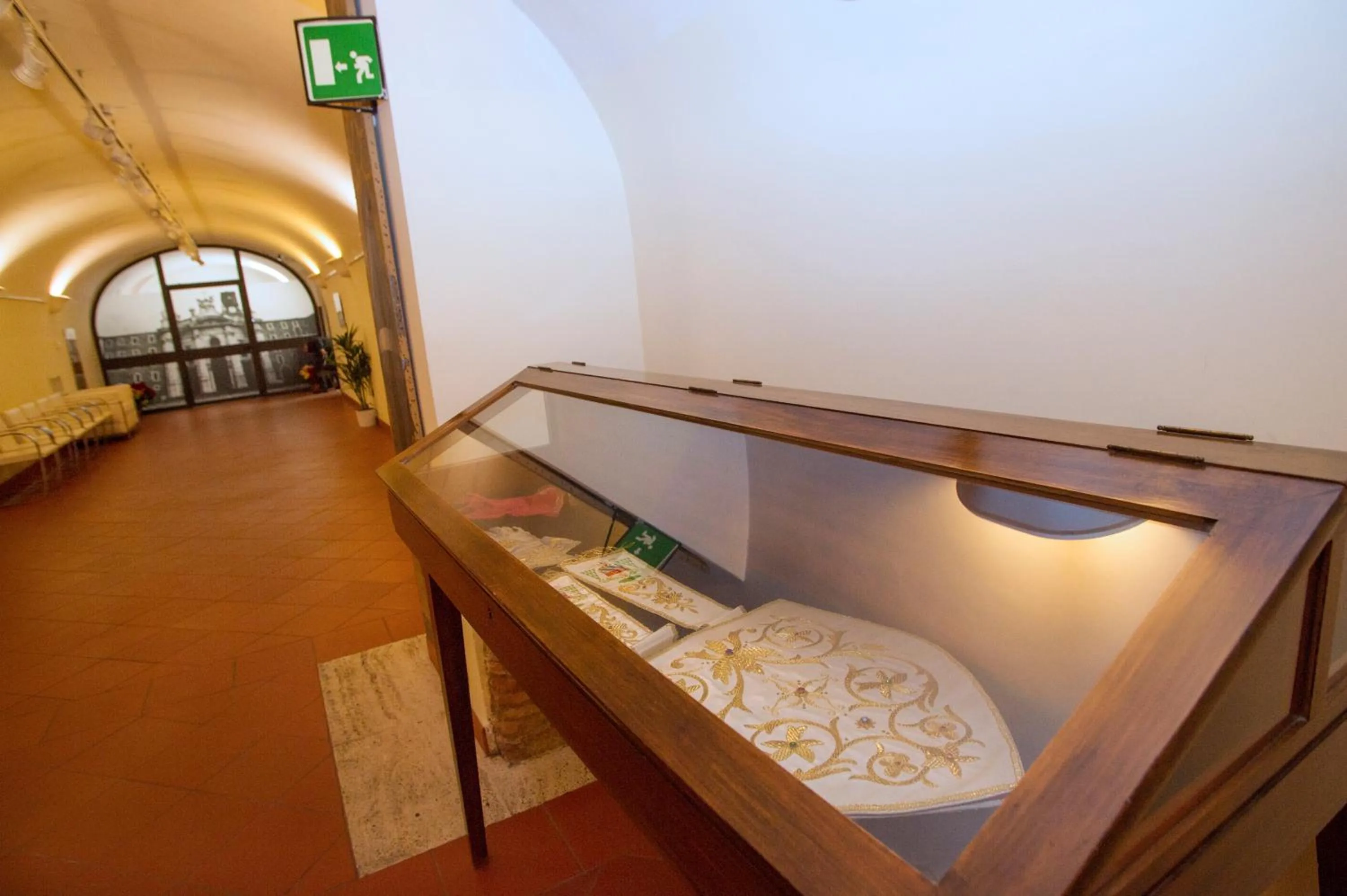 Decorative detail in Domus Sessoriana