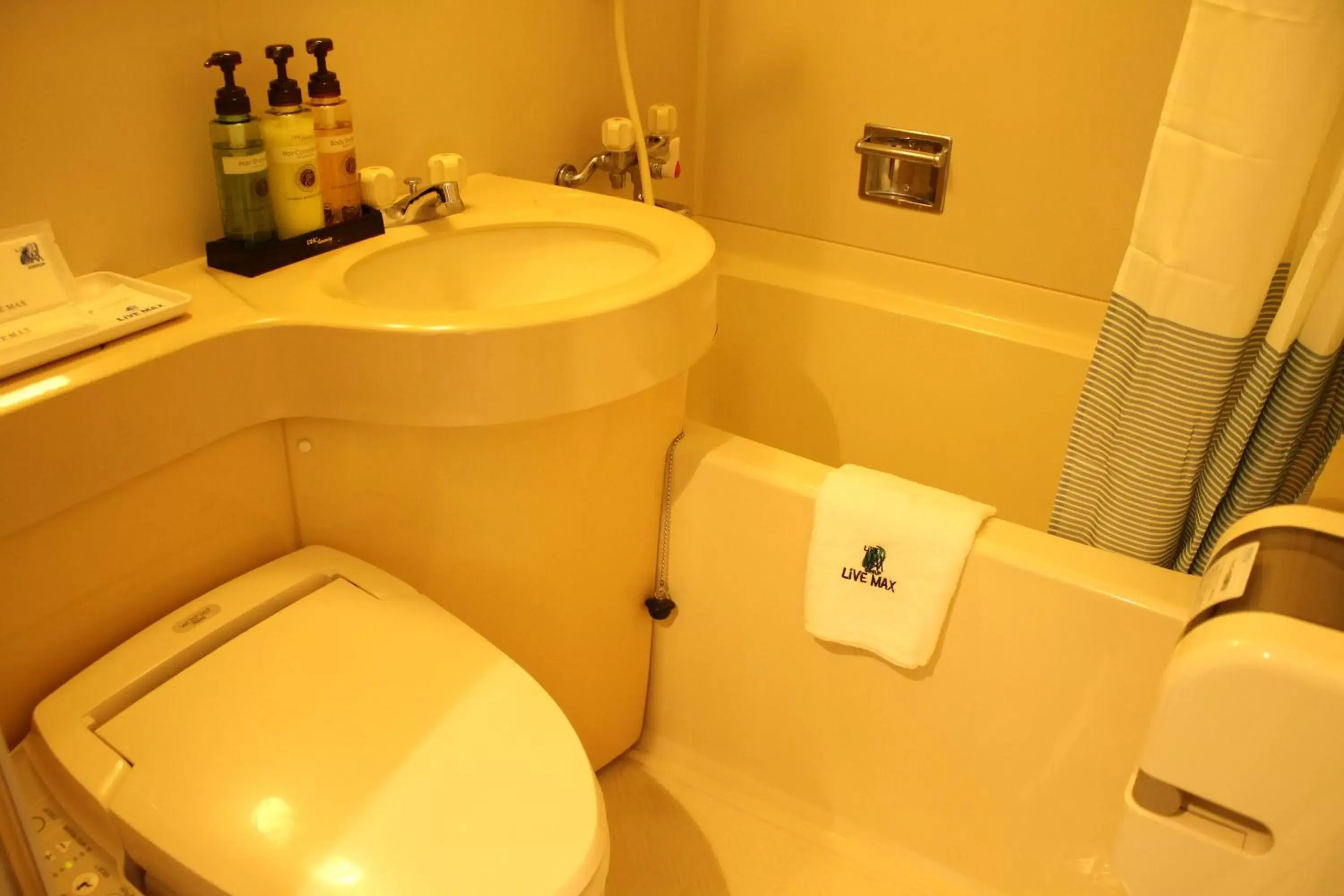 Toilet, Bathroom in HOTEL LiVEMAX BUDGET Kagoshima