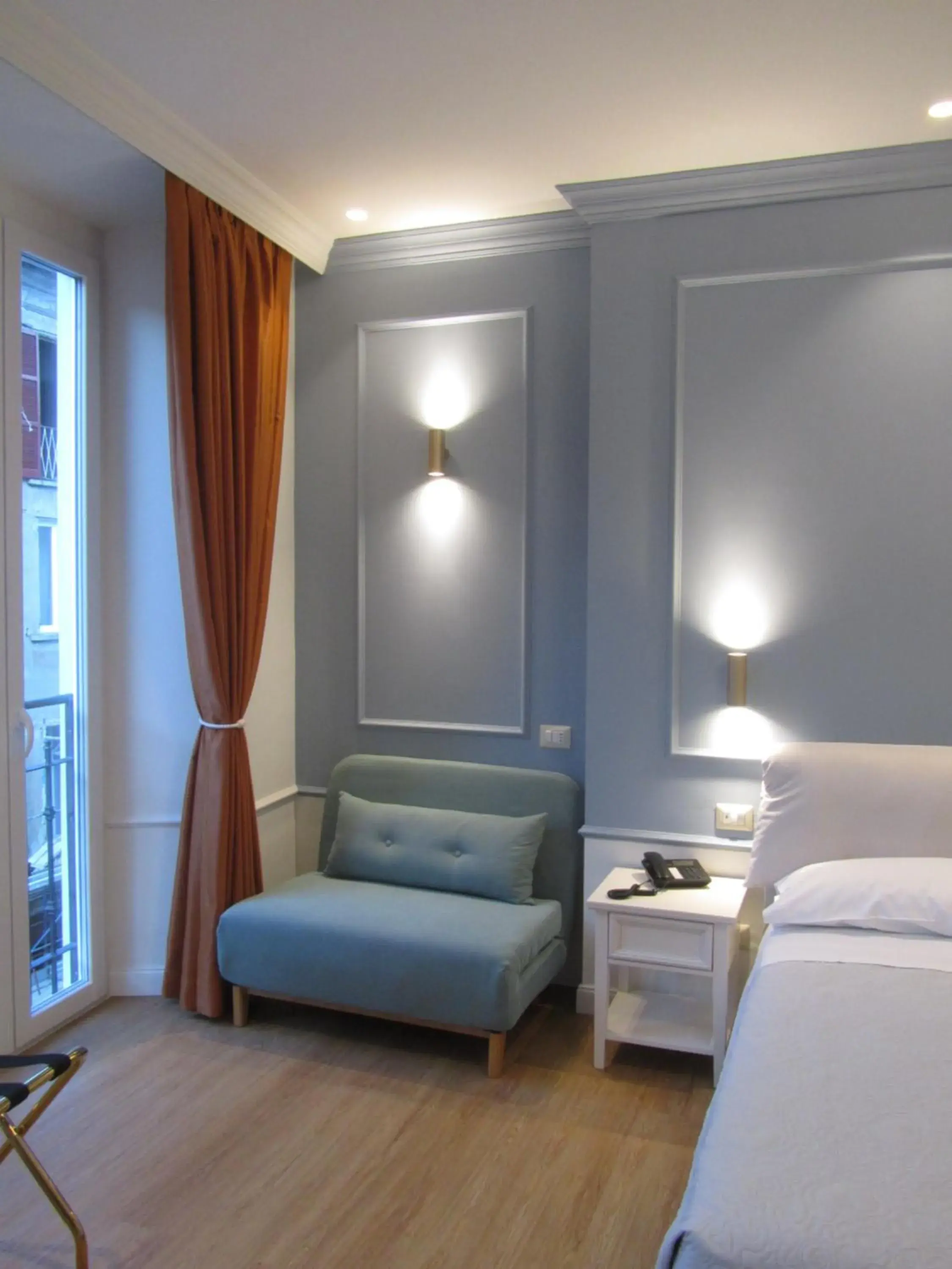 Bed in Hotel Borgovico