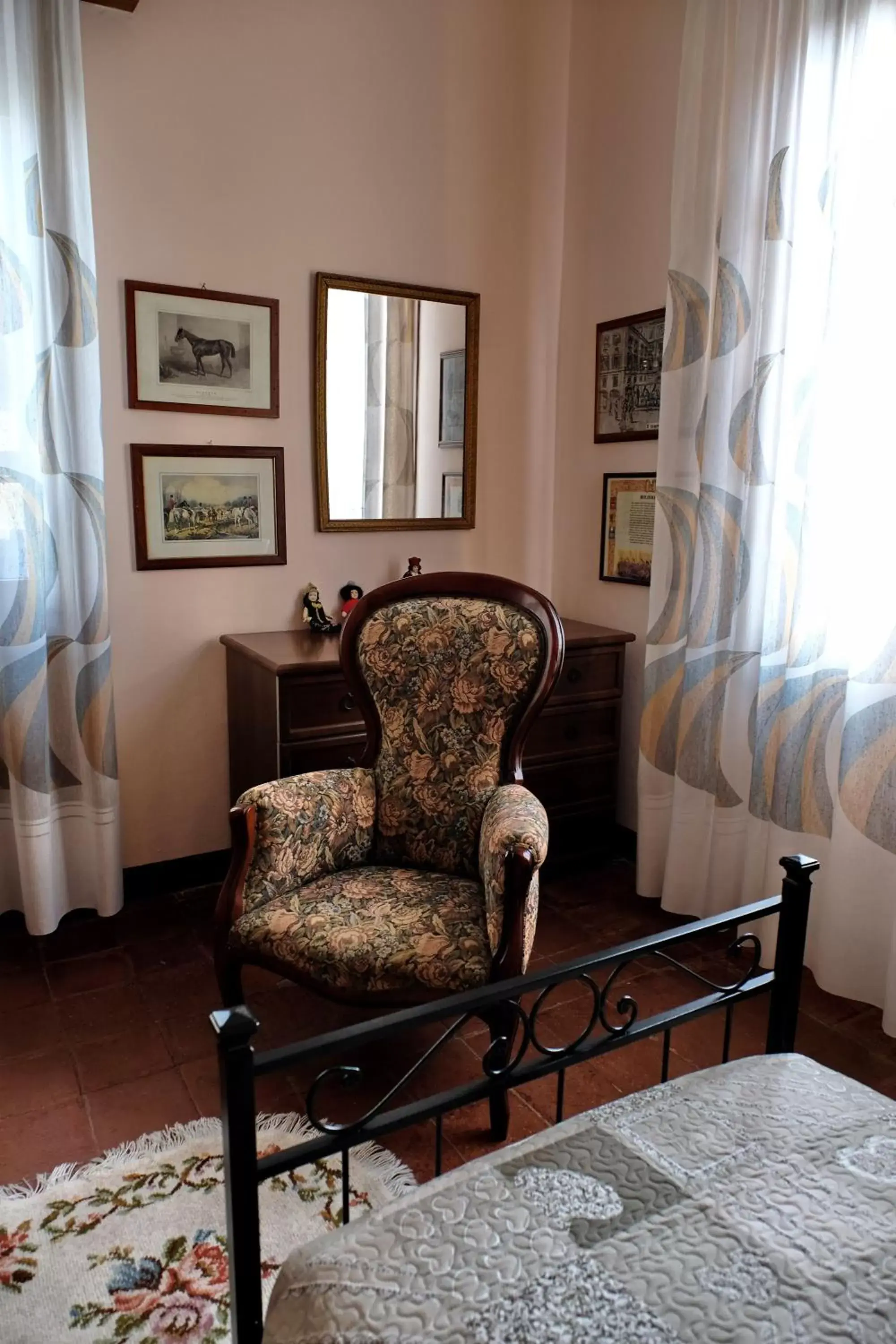 Photo of the whole room, Seating Area in B&B "Il Cantastorie" - Casa Molinari-Boldrini