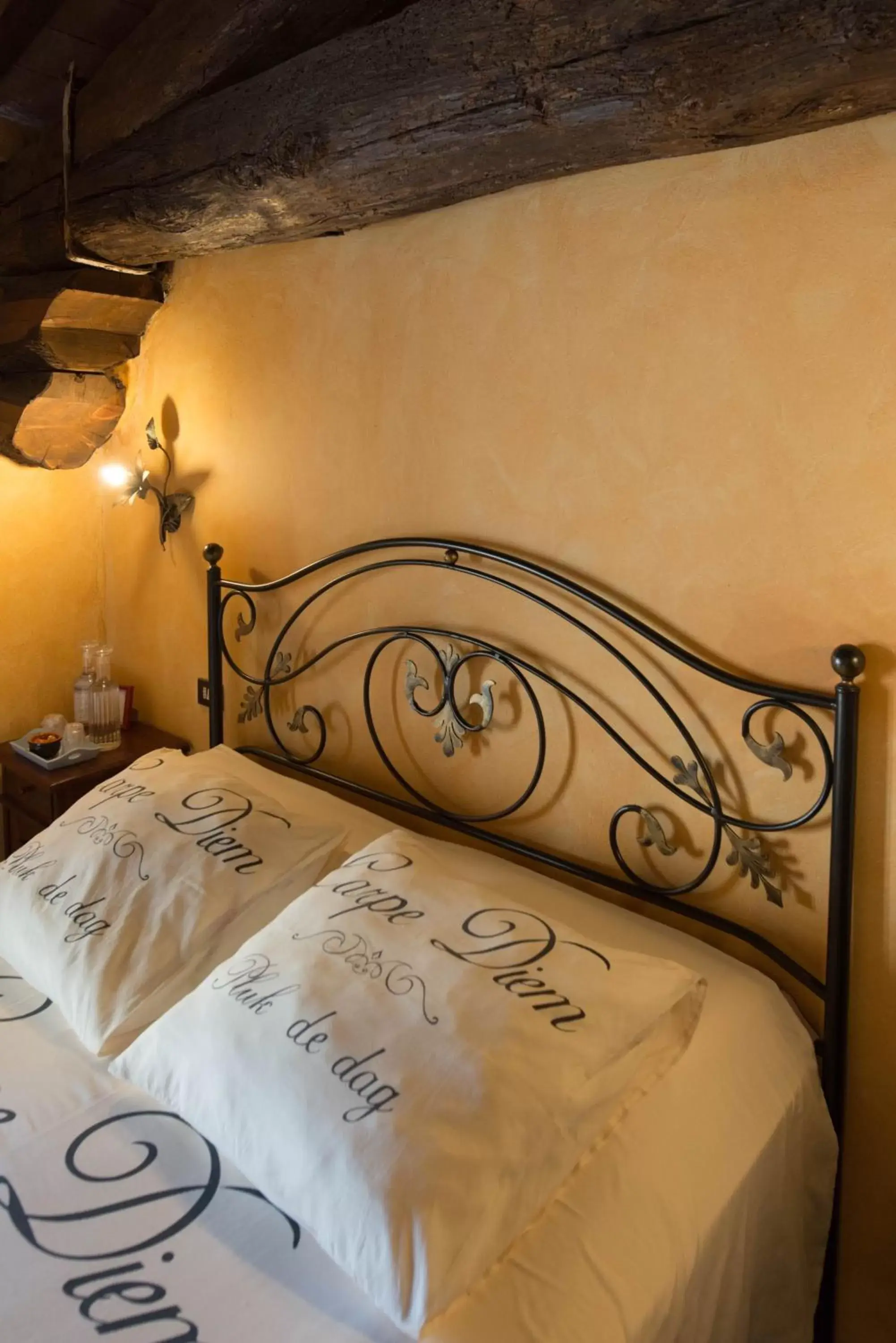 Bed in Castello Di Giomici