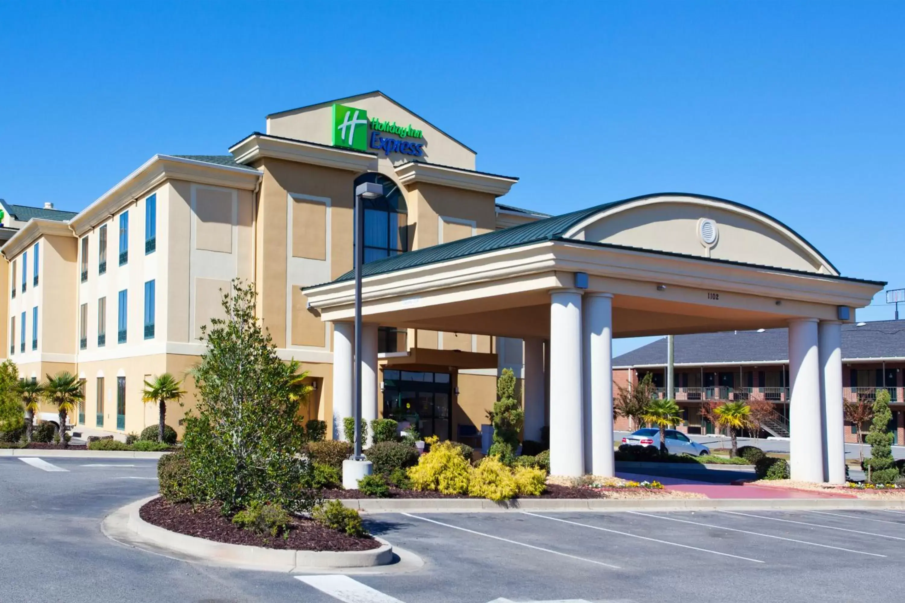 Property building in Holiday Inn Express Hotel & Suites Cordele North by IHG Property building in Holiday Inn Express Hotel & Suites Cordele North by IHG