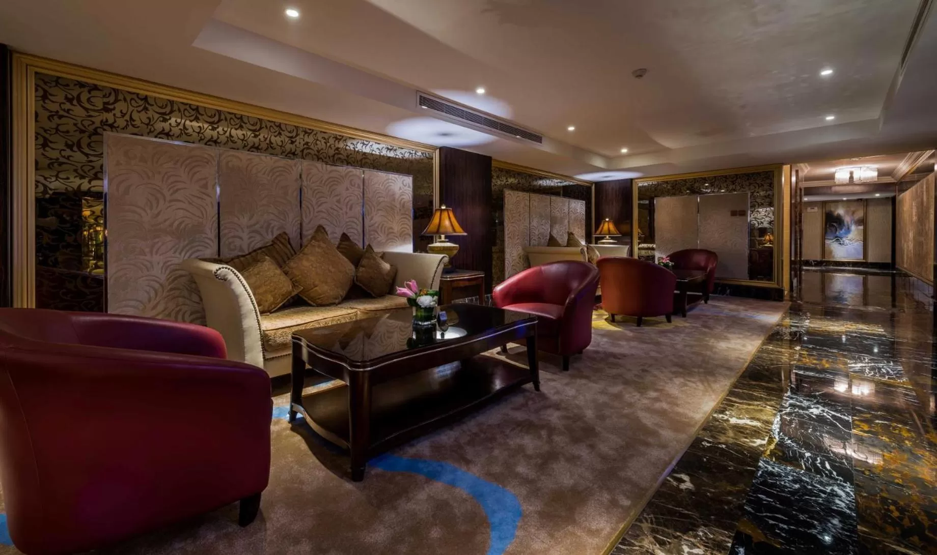 Seating area, Lobby/Reception in Boudl Heraa