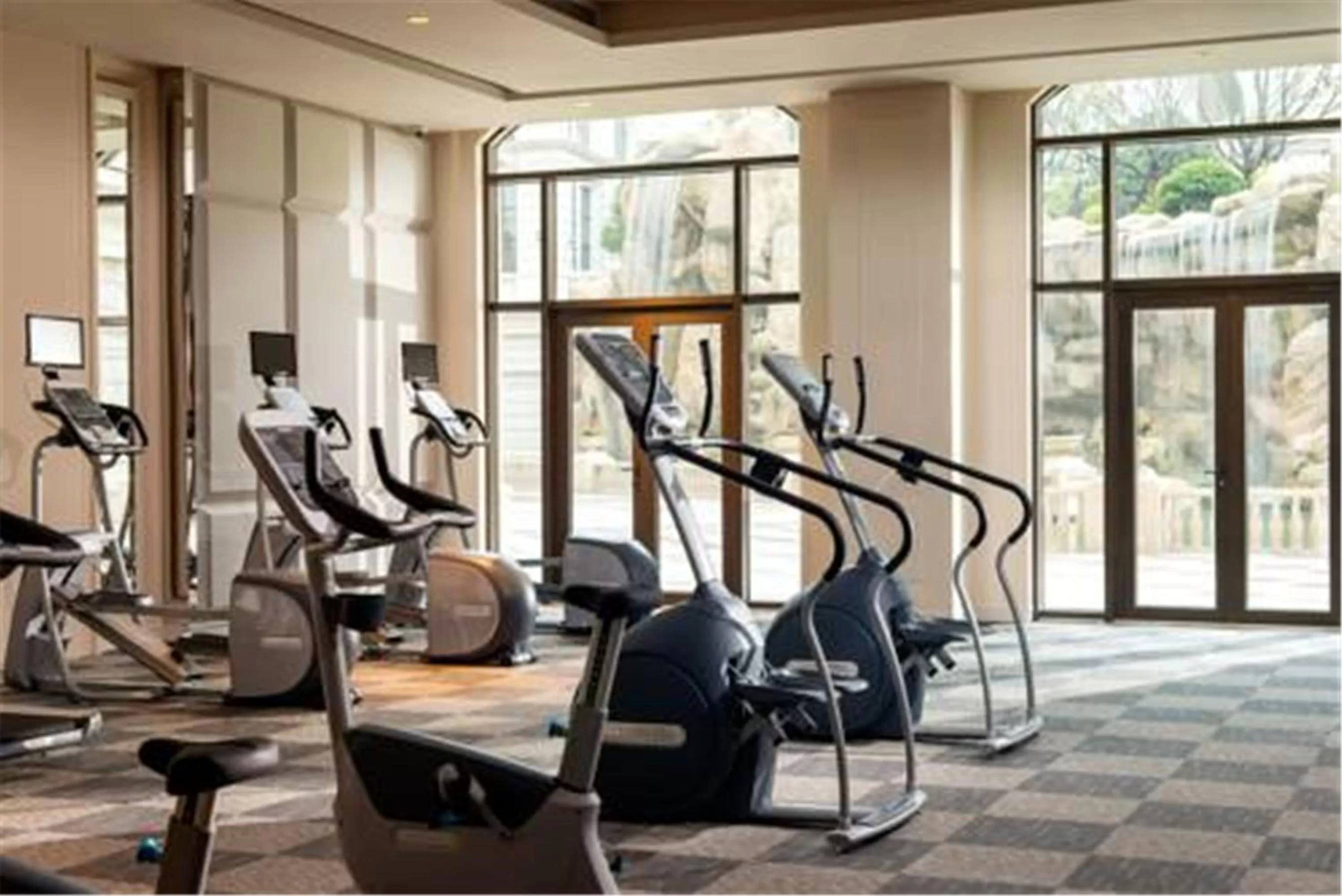 Fitness centre/facilities in Sofitel Shanghai Hongqiao