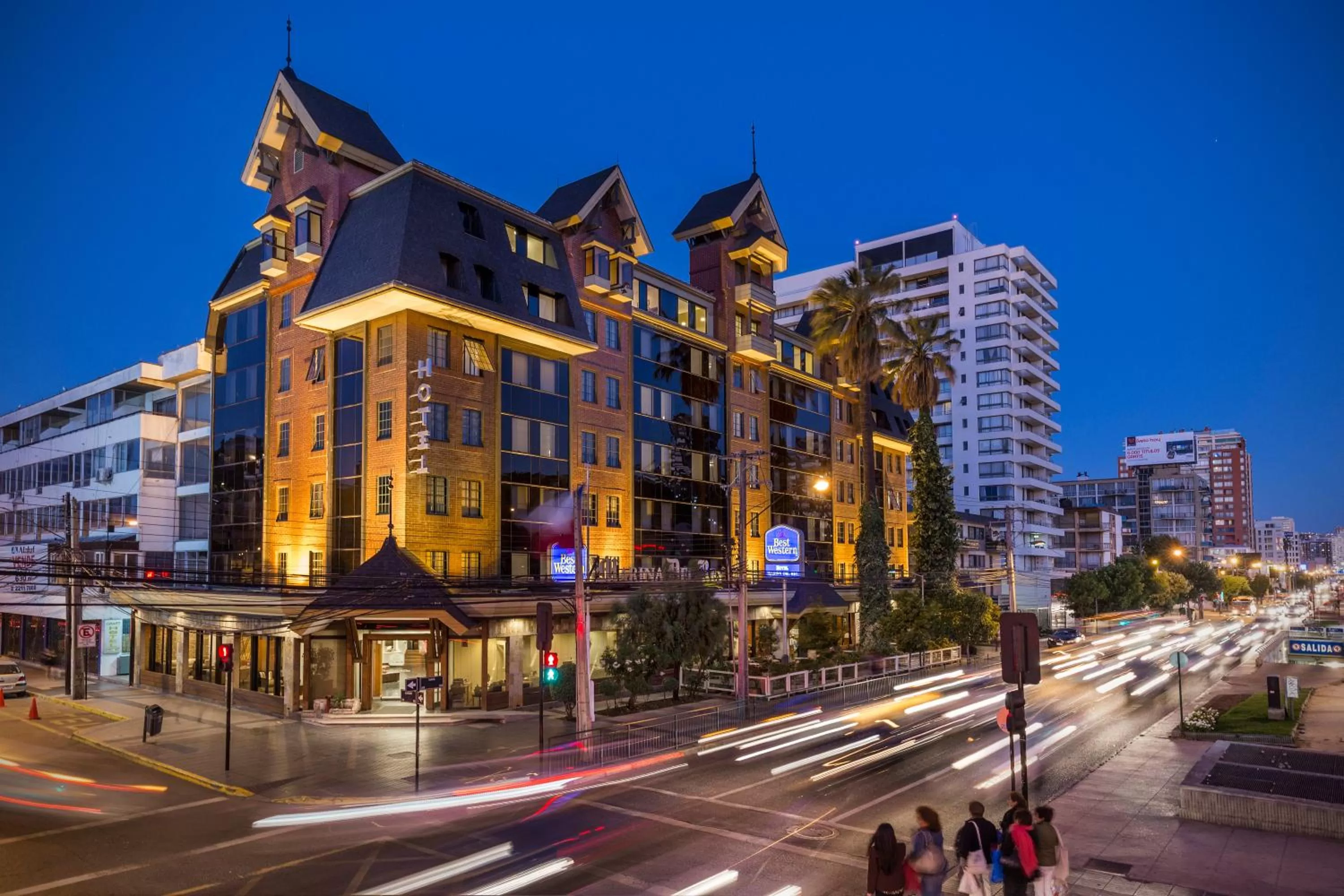 Property building in Best Western Marina del Rey