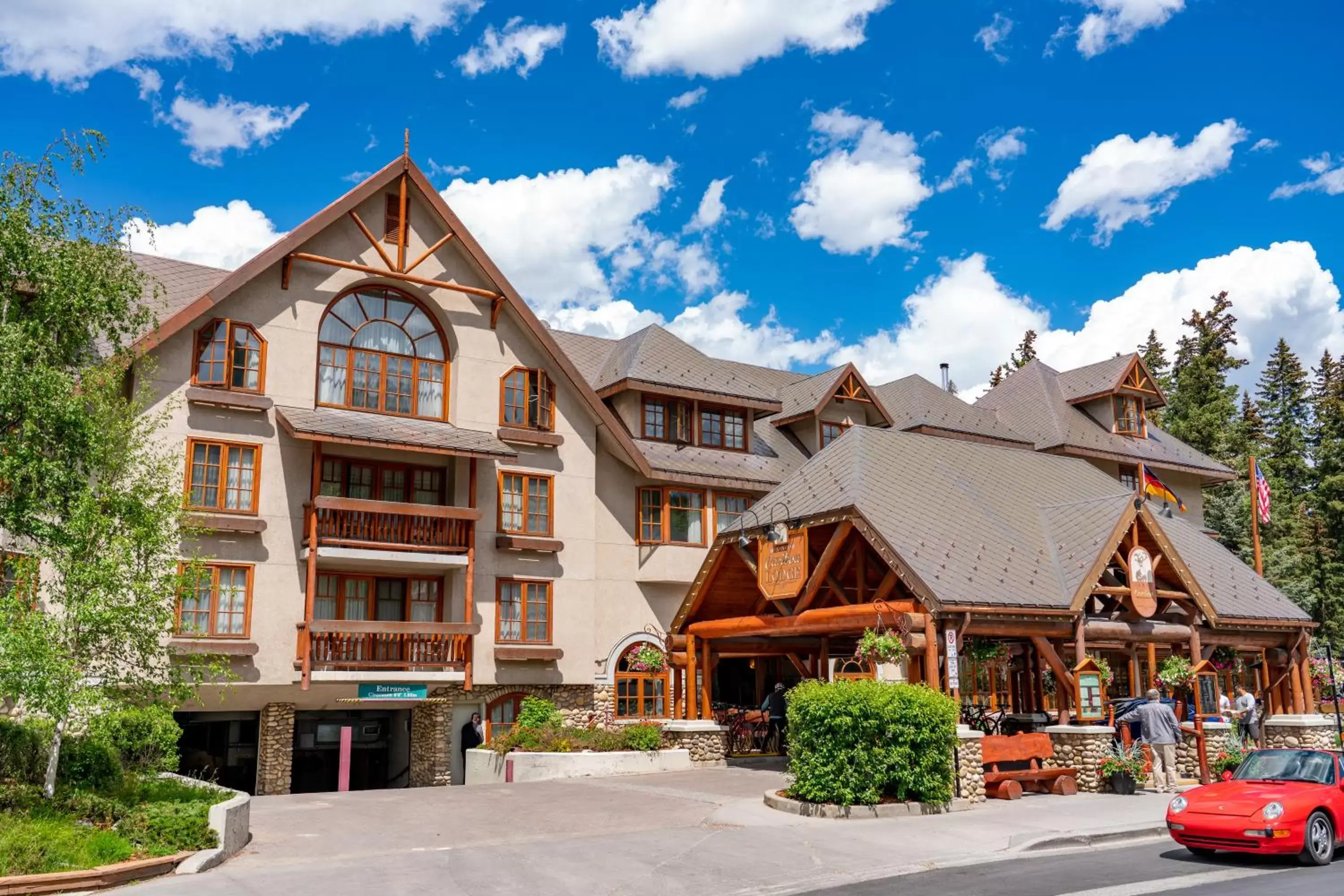 Property Building in Banff Caribou Lodge and Spa