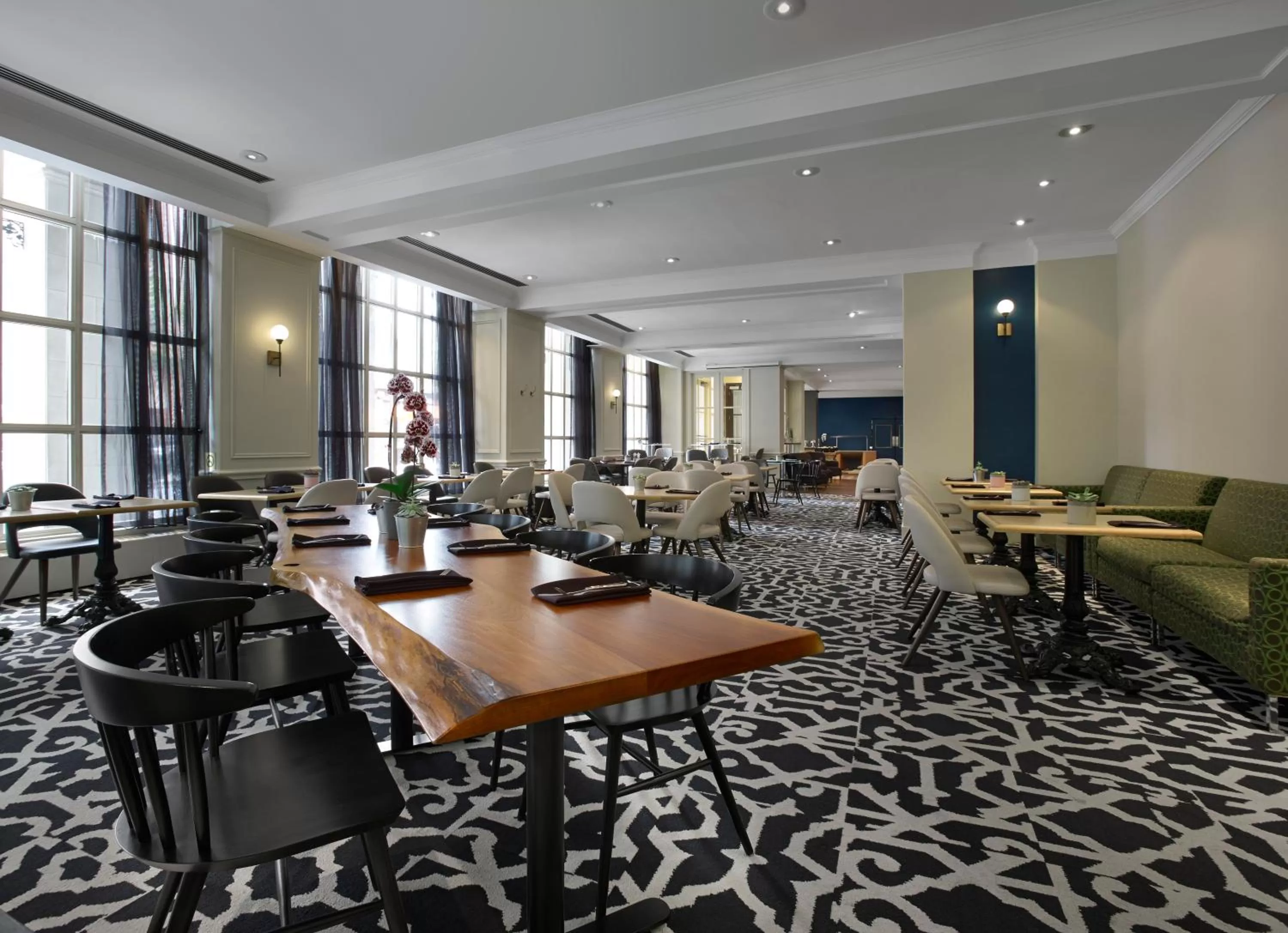 Meals in The Novotel Toronto Centre