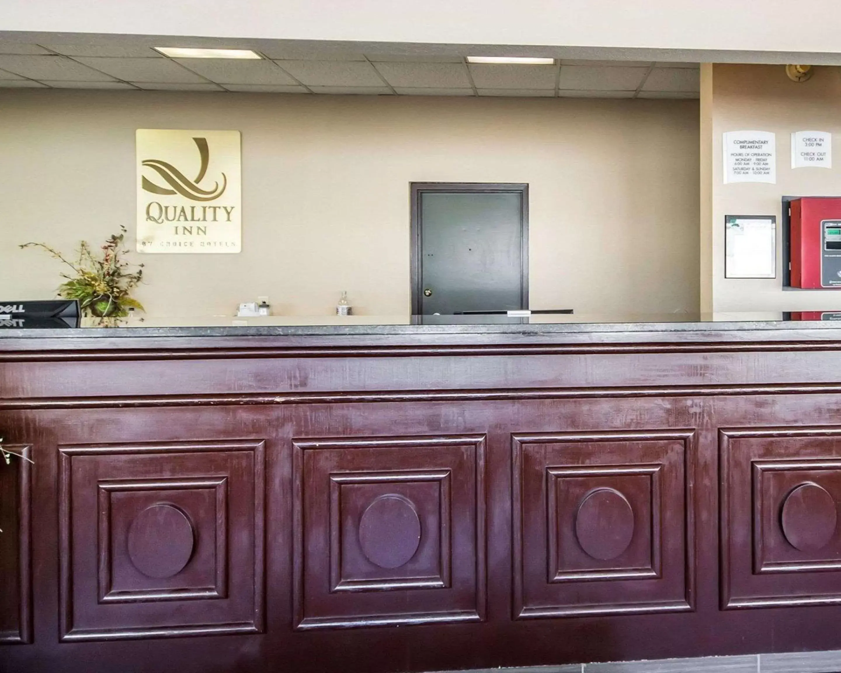 Lobby or reception in Quality Inn & Suites Elizabethtown Lobby or reception in Quality Inn & Suites Elizabethtown