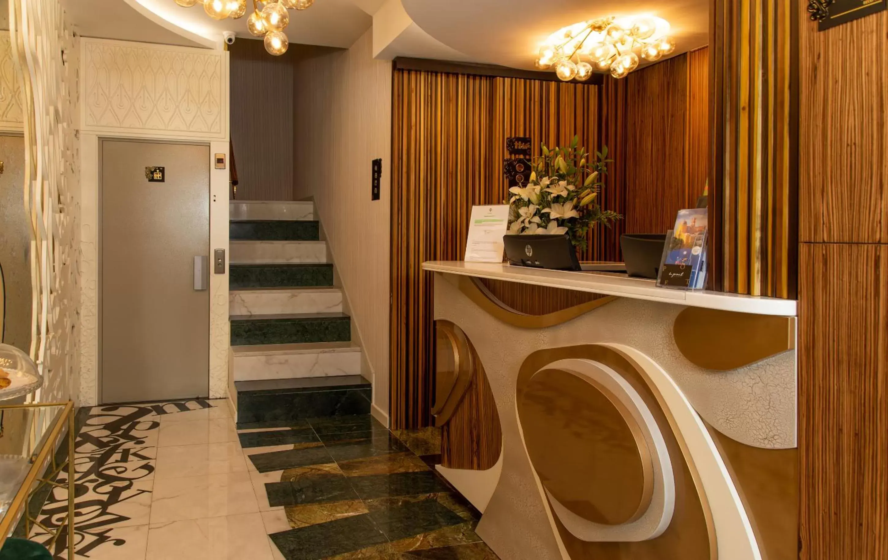 Lobby or reception, Lobby/Reception in Be Poet Baixa Hotel