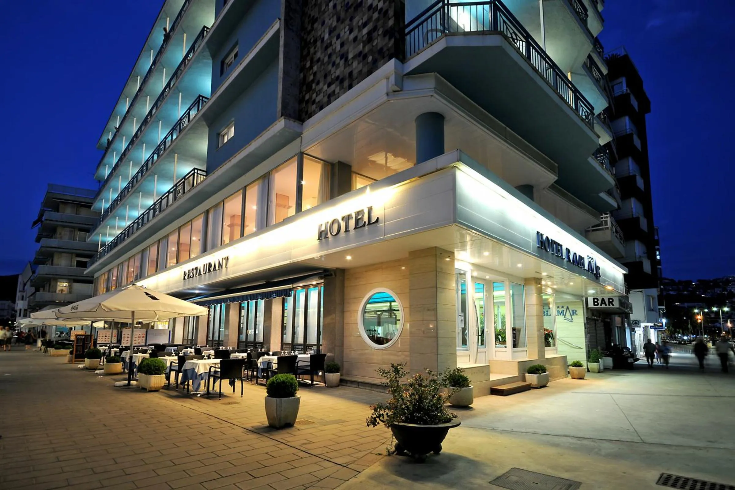 Facade/entrance in Hotel Ramblamar
