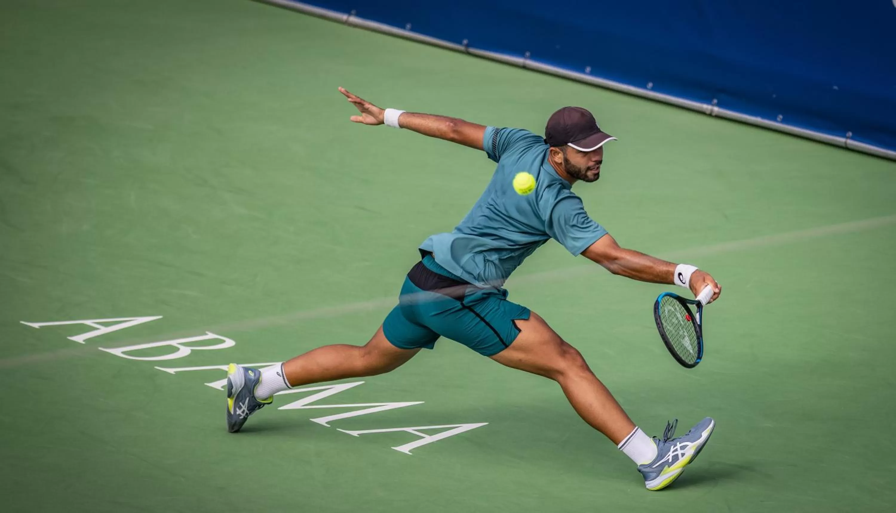 Tennis court in Las Terrazas de Abama Suites
