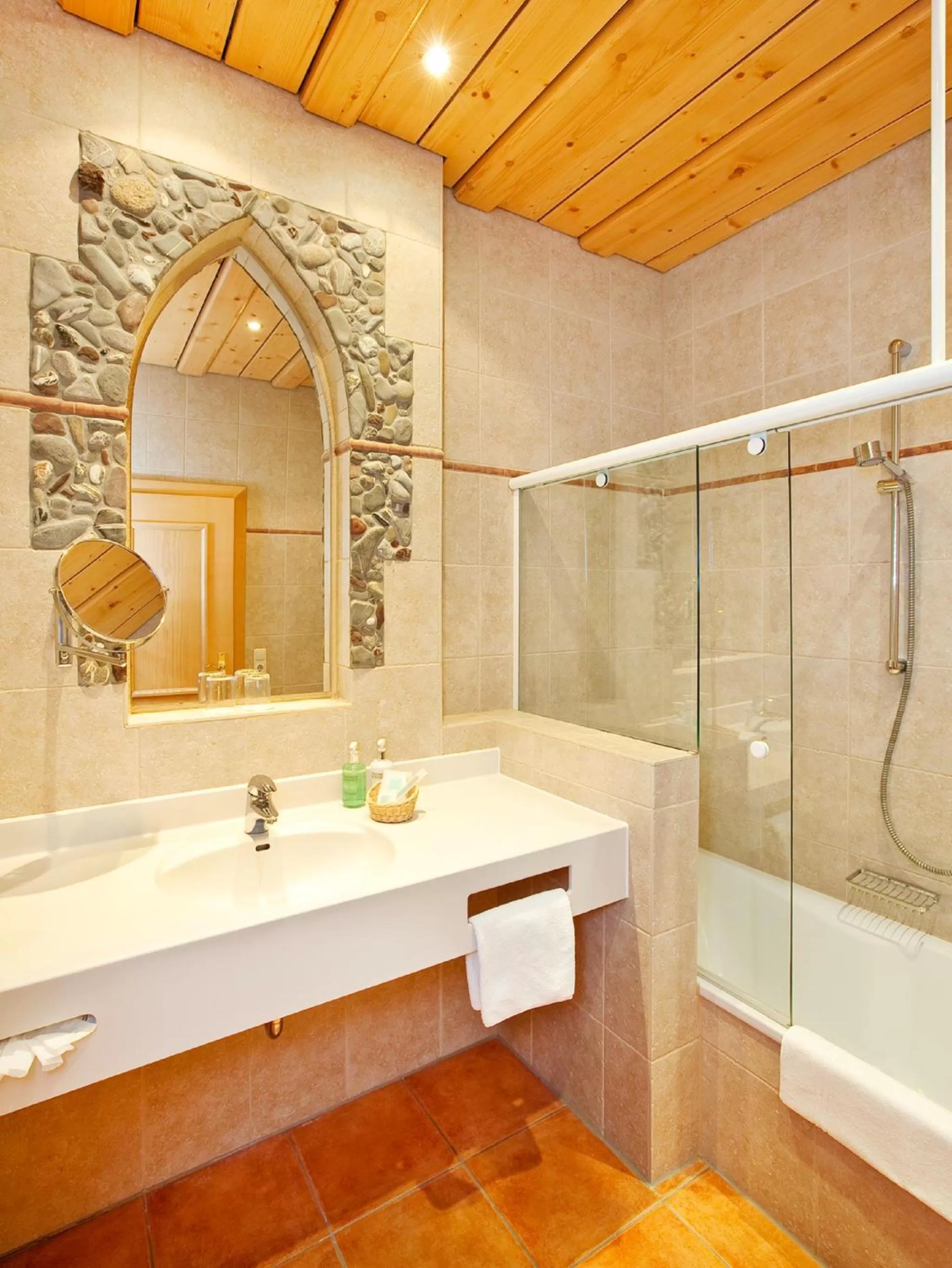 Bathroom in Hotel Hirsch