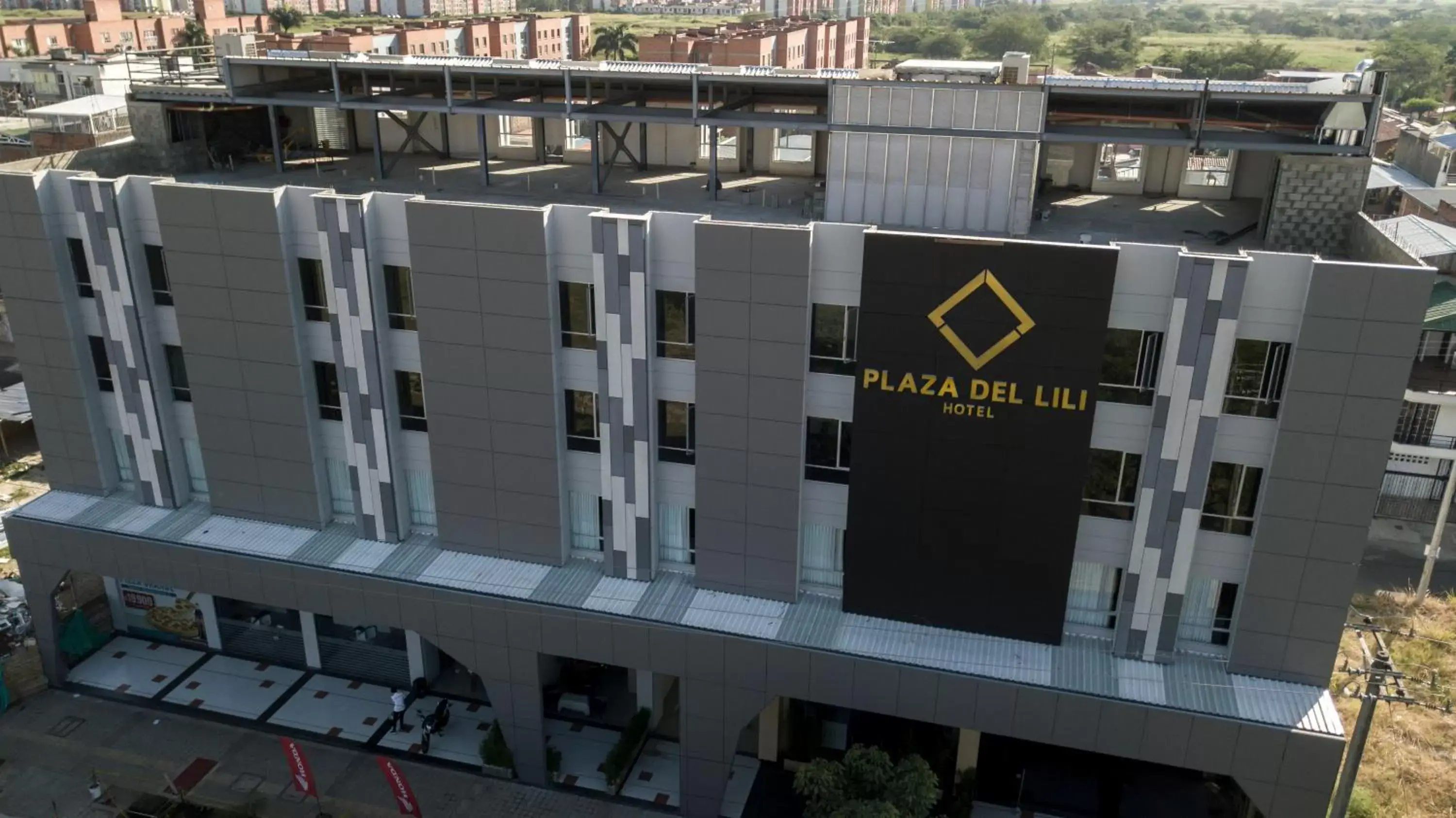 Property Building in Hotel Plaza del Lili