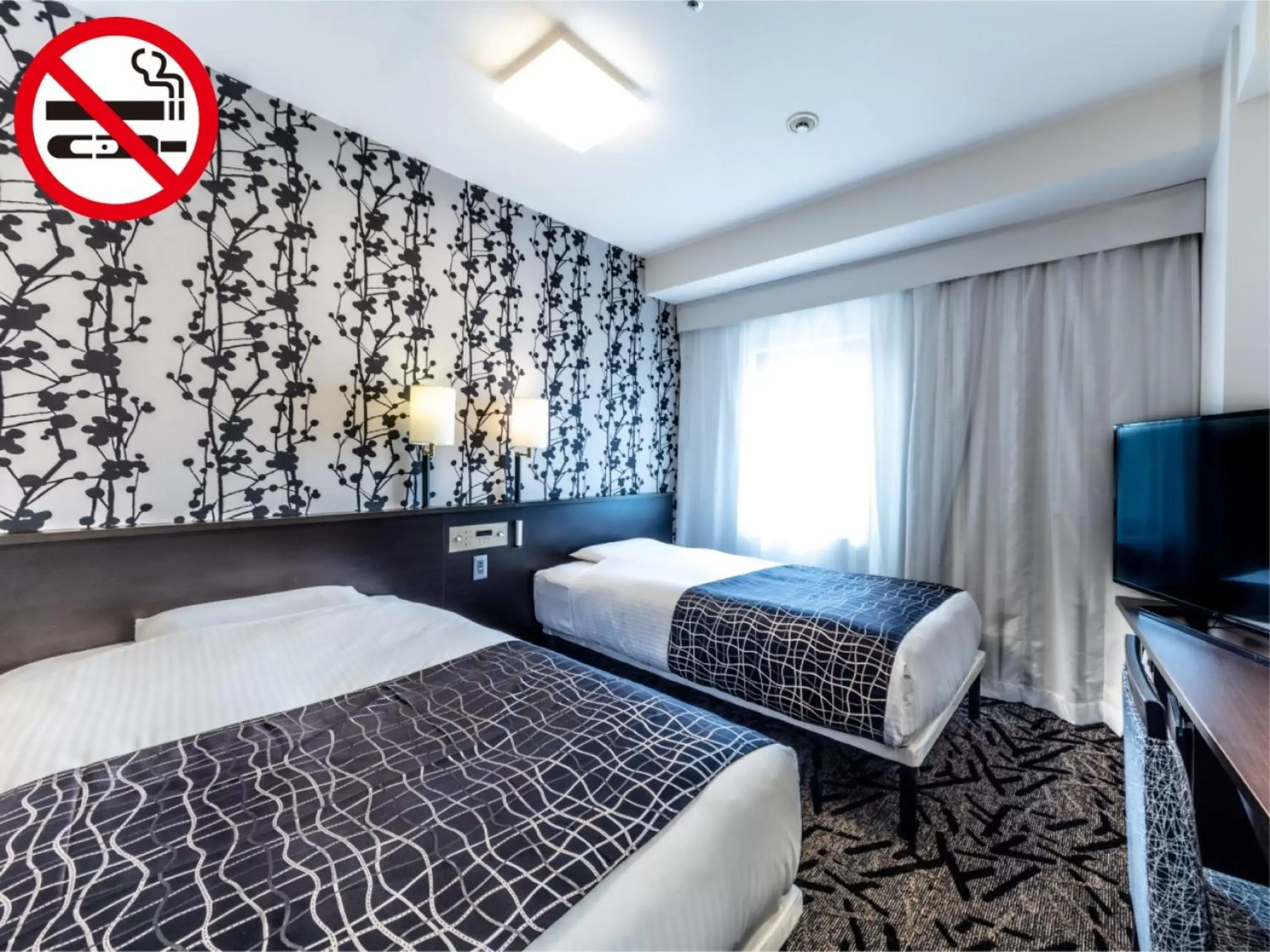 Photo of the whole room, Bed in APA Hotel Osaka Higobashi Ekimae Photo of the whole room, Bed in APA Hotel Osaka Higobashi Ekimae