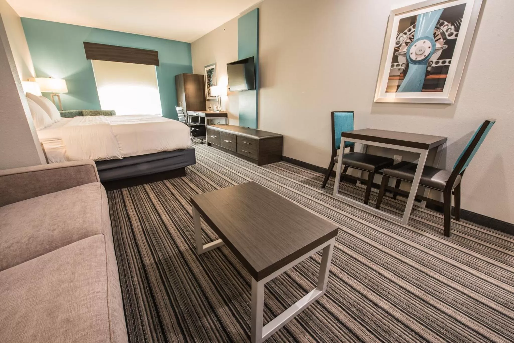 Photo of the whole room in Holiday Inn Express & Suites Houston - Hobby Airport Area by IHG