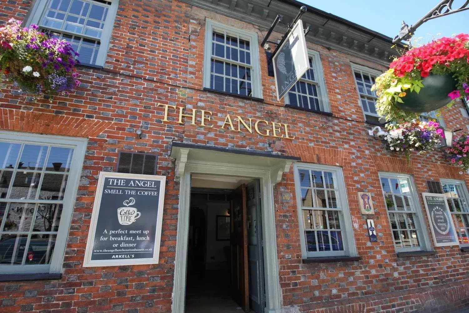 Property building in The Angel in Wootton Bassett