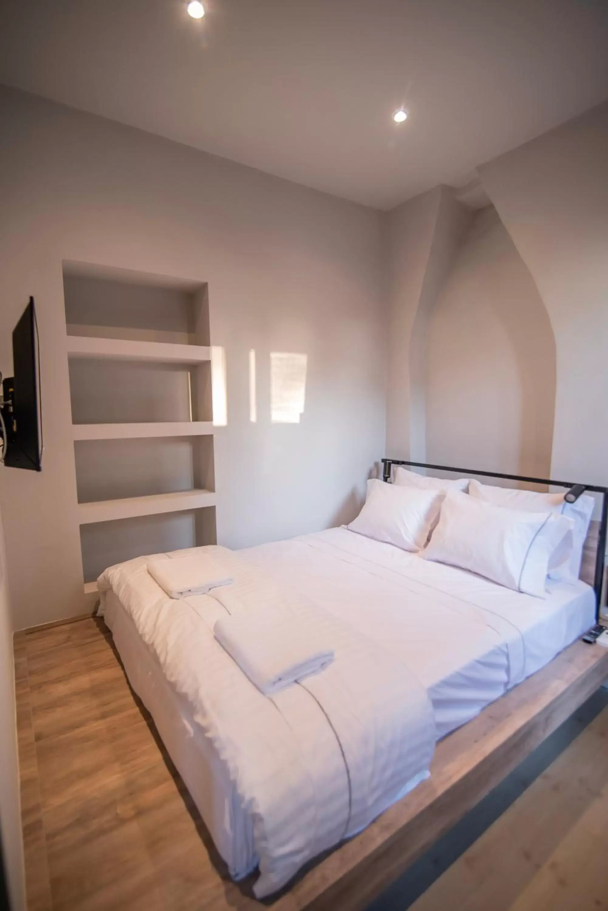 Bed in Acron Athens