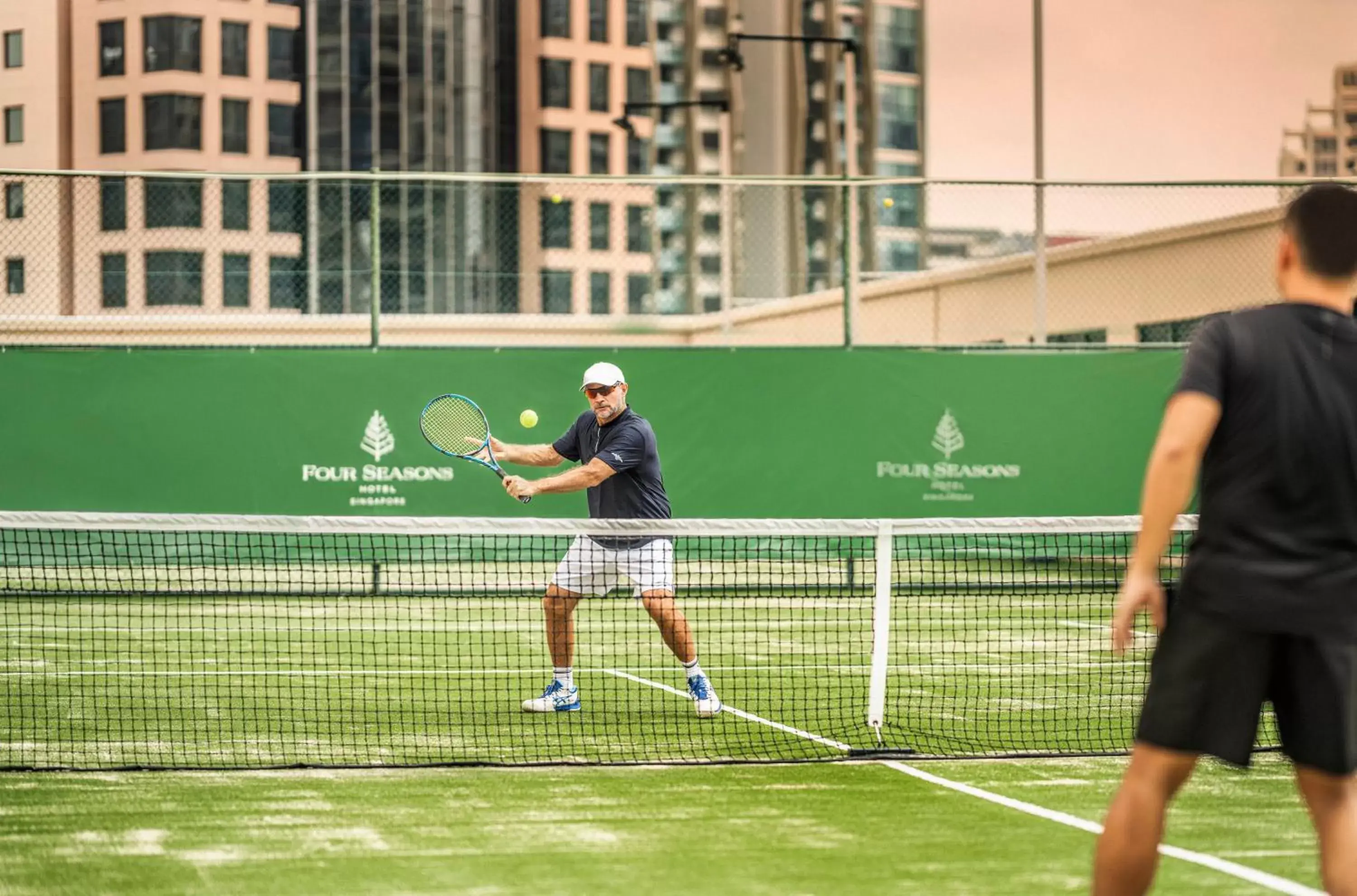 Tennis court in Four Seasons Hotel Singapore
