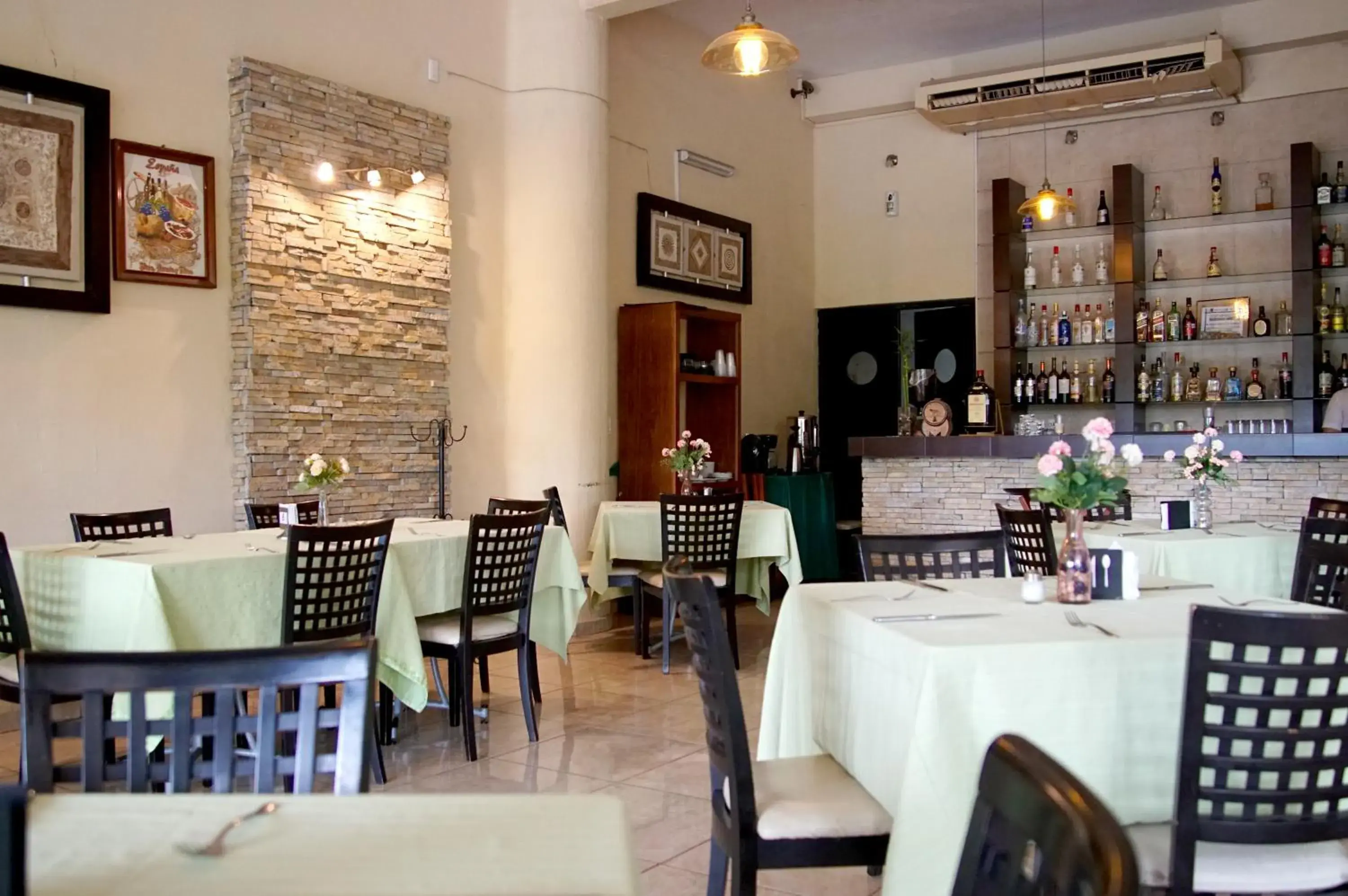 Restaurant/Places to Eat in Hotel Costa Brava