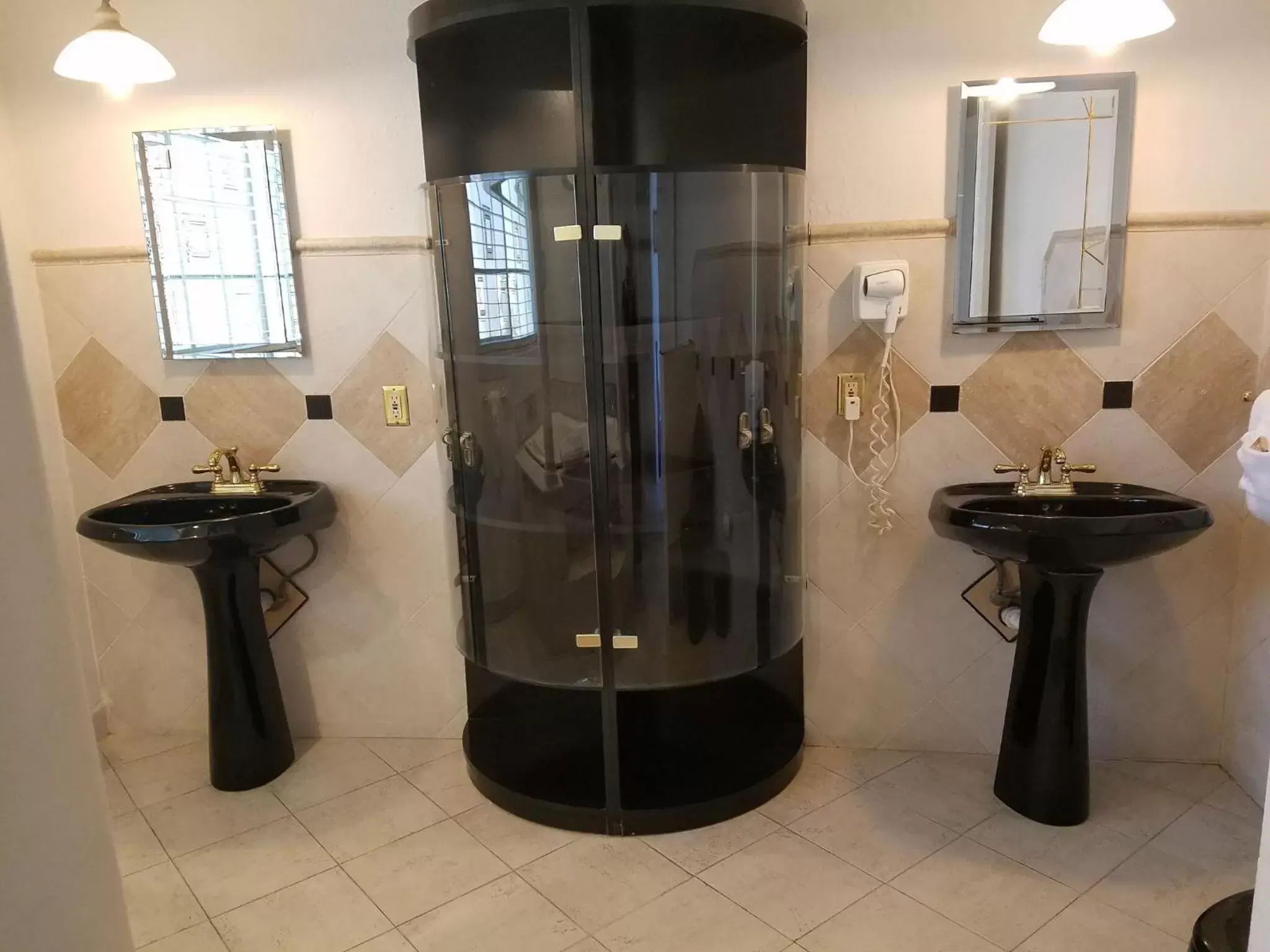 Bathroom in Blind Pass Resort Motel