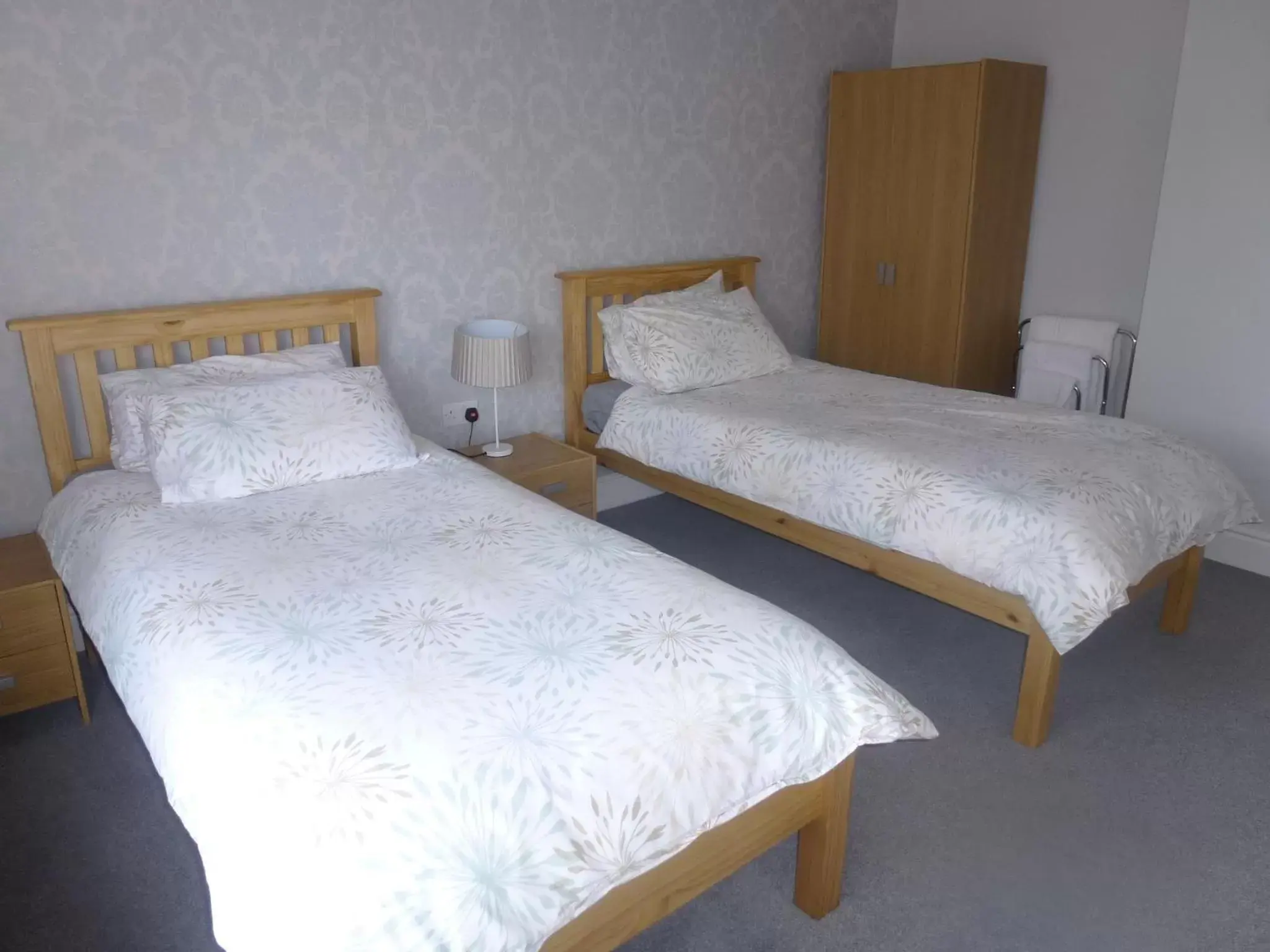 Bedroom, Bed in Orrell Park Hotel