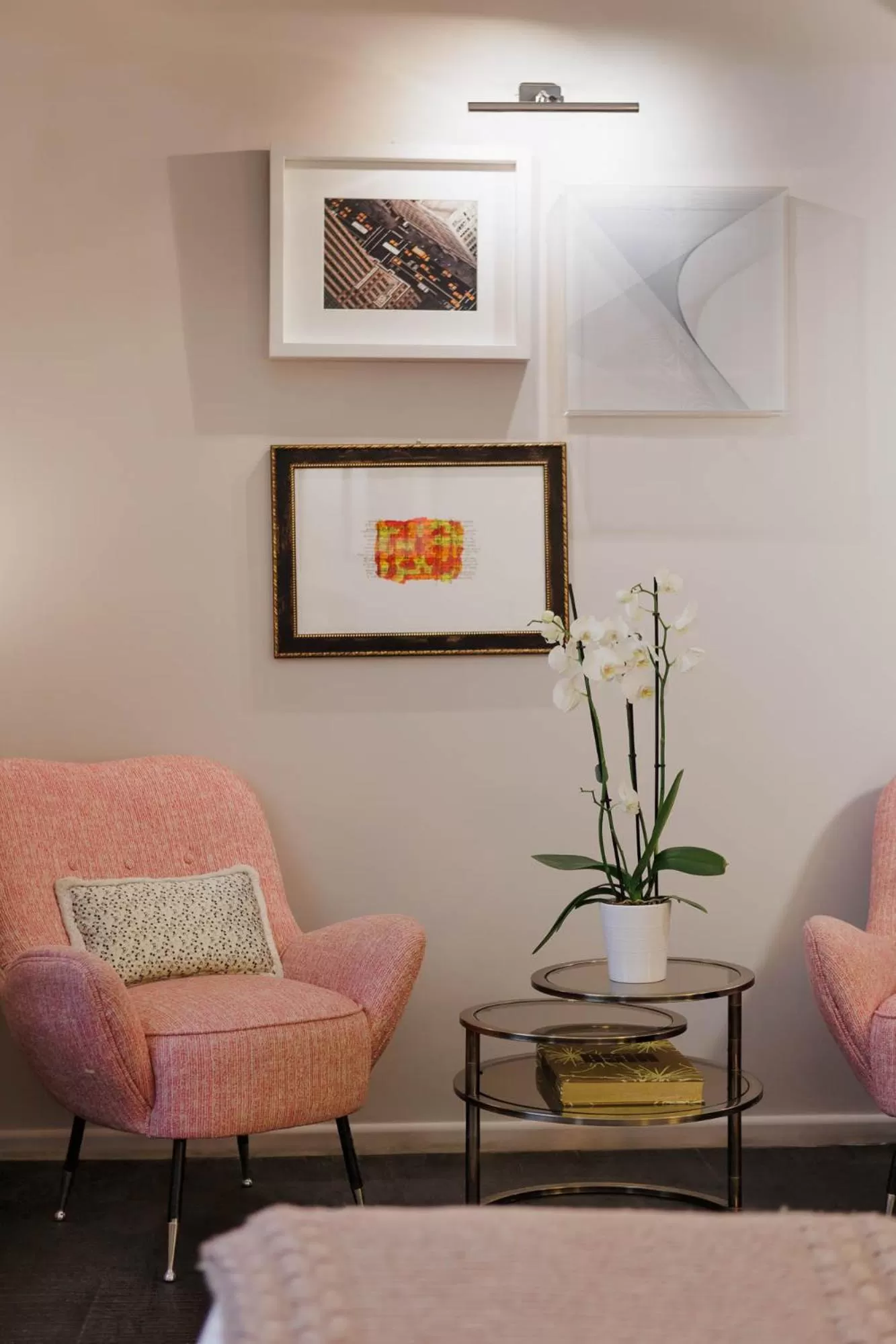 Living room in DOM Hotel Roma - Preferred Hotels & Resorts