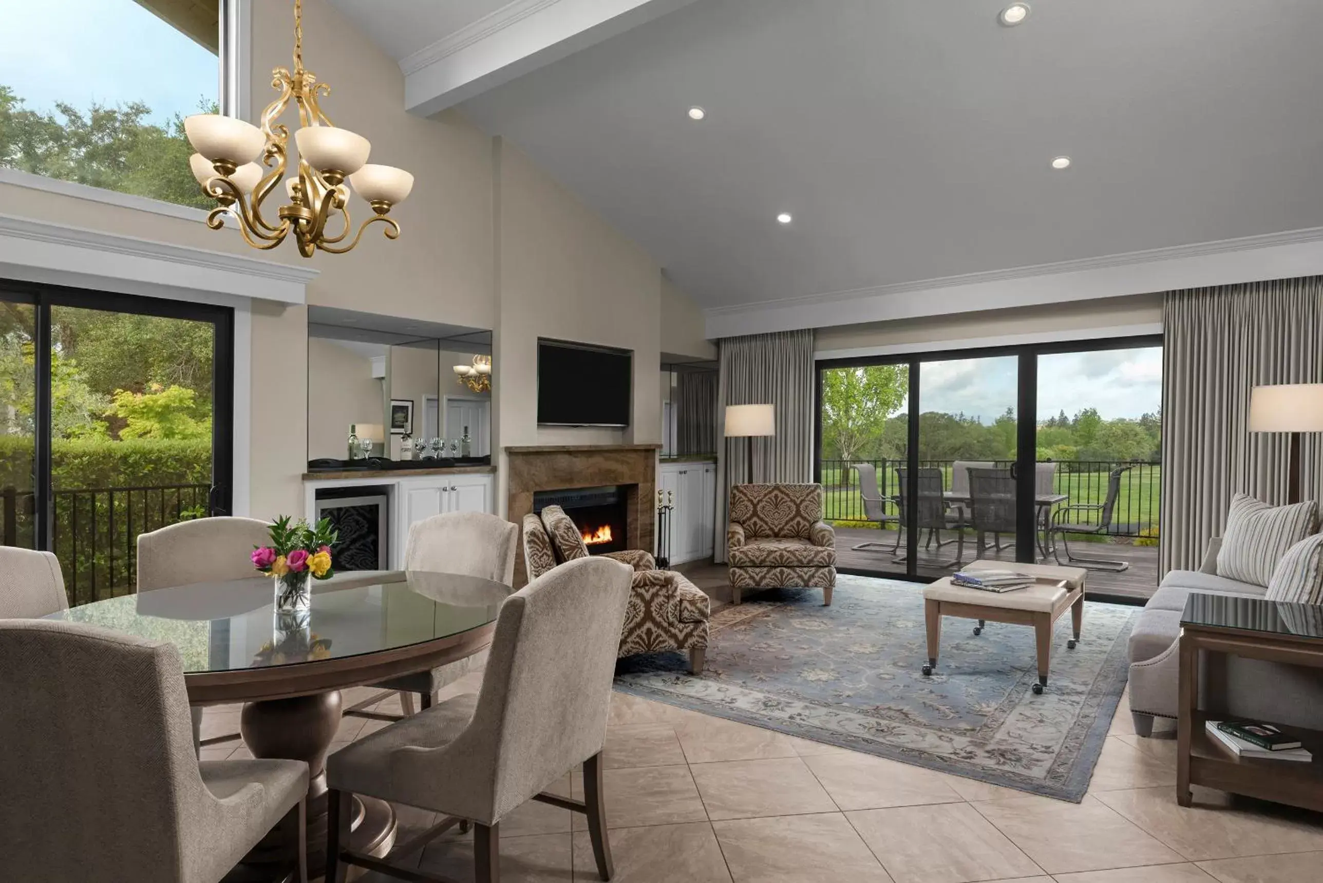 Living room, Dining Area in Silverado Resort