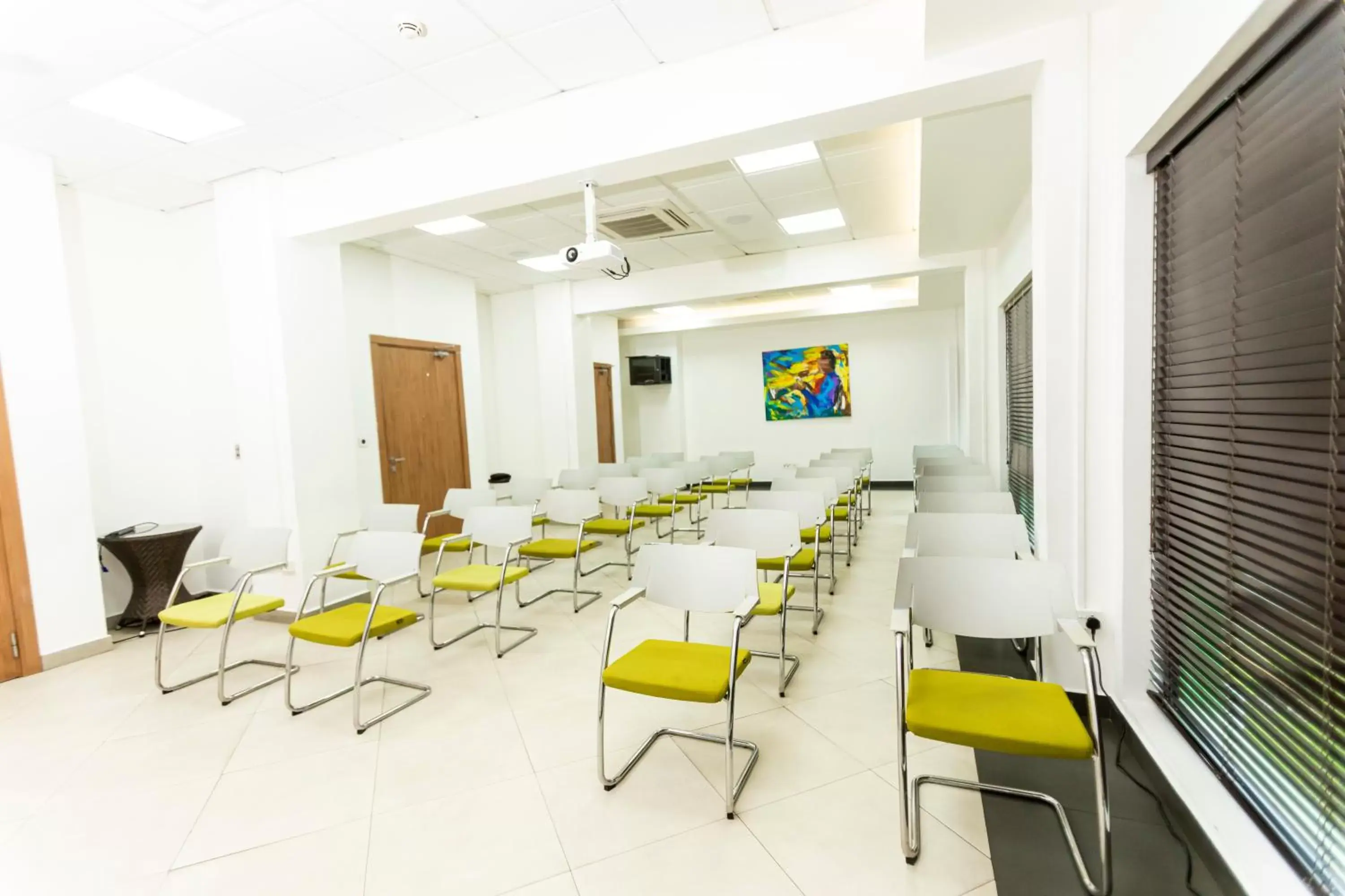 Meeting/conference room in Ibis Styles Accra Airport